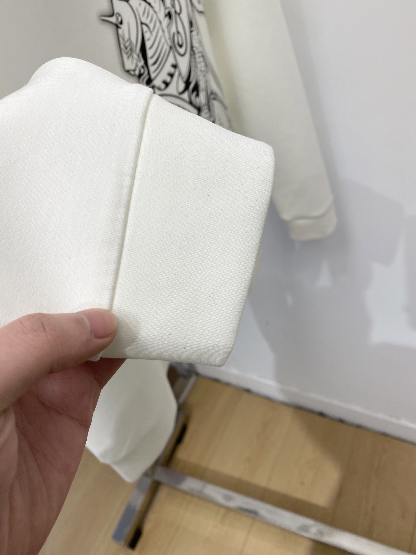 🌾退换！ 巴宝莉、2025新品长袖卫衣，帅气时尚，胸前顶级印花字母图案logo，简约百搭款。面料棉 不仅