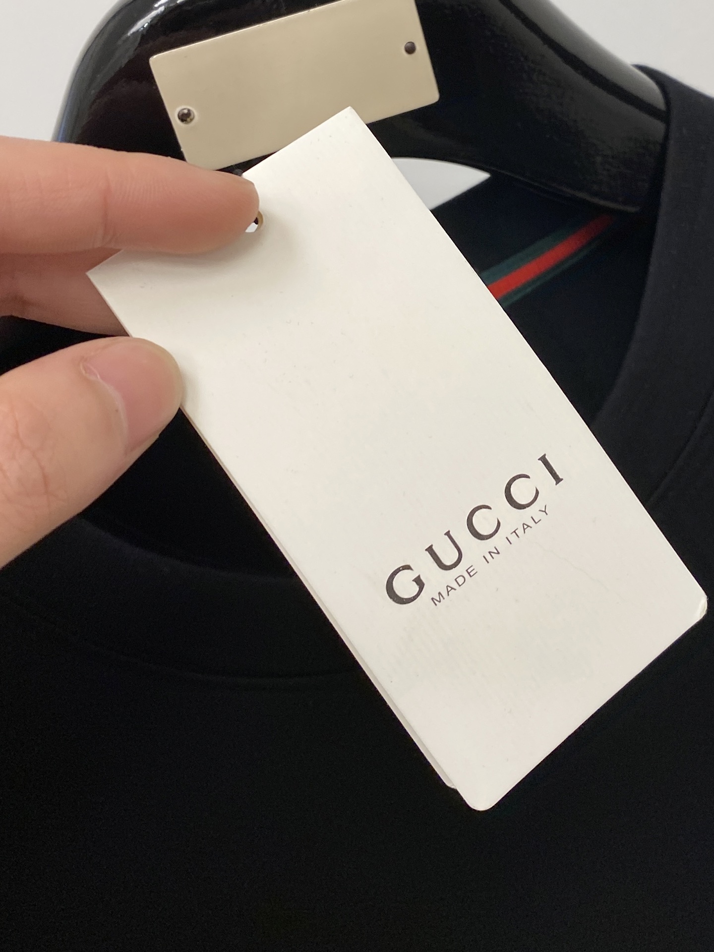 🌾退换！ 古奇、2025新品长袖卫衣，帅气时尚，衣下顶级印花字母logo，简约百搭款。面料棉 不仅挺括，