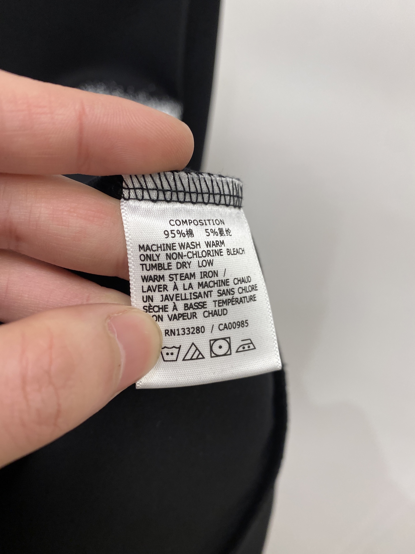 🌾退换！ 古奇、2025新品长袖卫衣，帅气时尚，衣下顶级印花字母logo，简约百搭款。面料棉 不仅挺括，