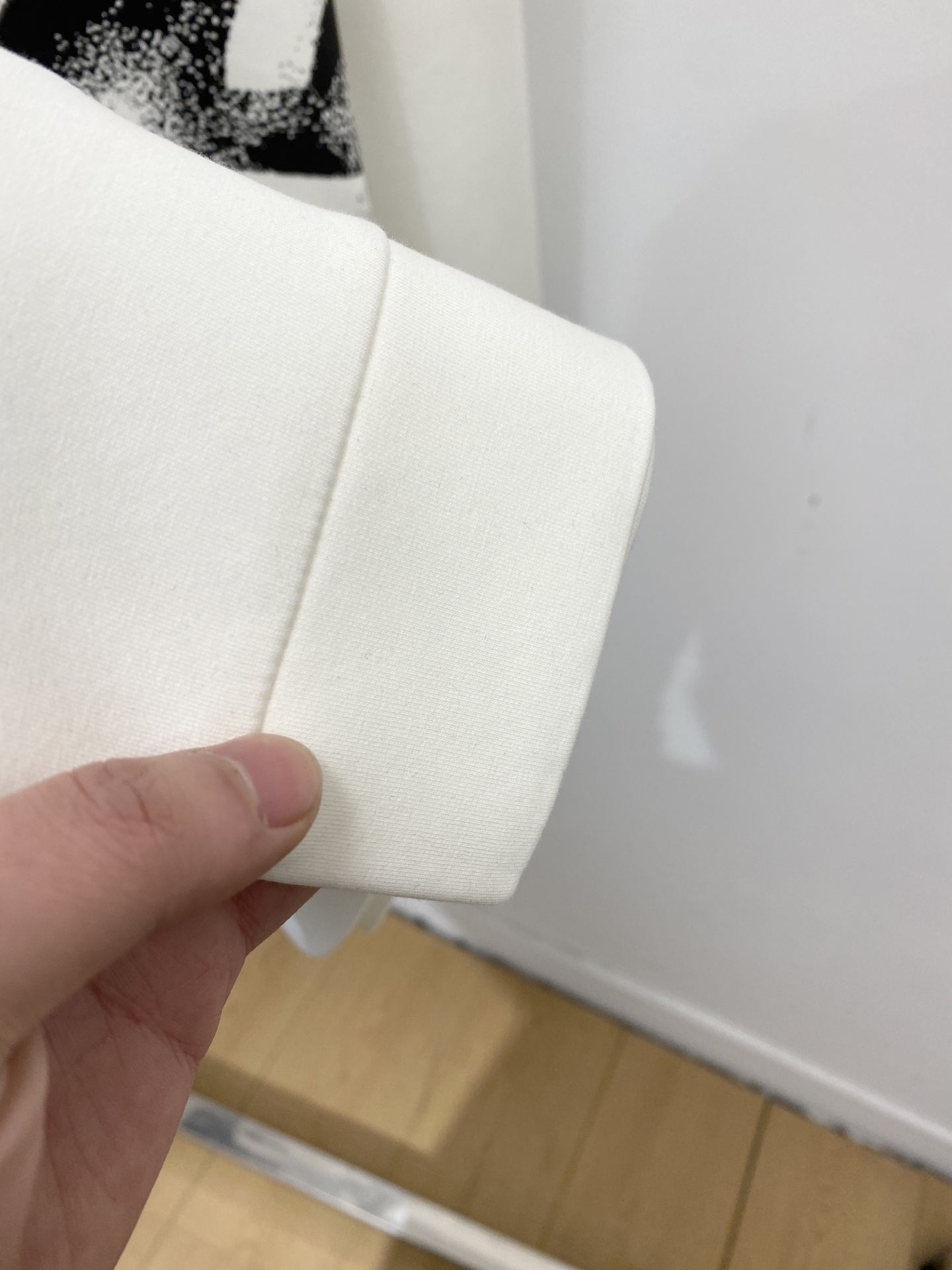 🌾退换！ 古奇、2025新品长袖卫衣，帅气时尚，衣下顶级印花字母logo，简约百搭款。面料棉 不仅挺括，