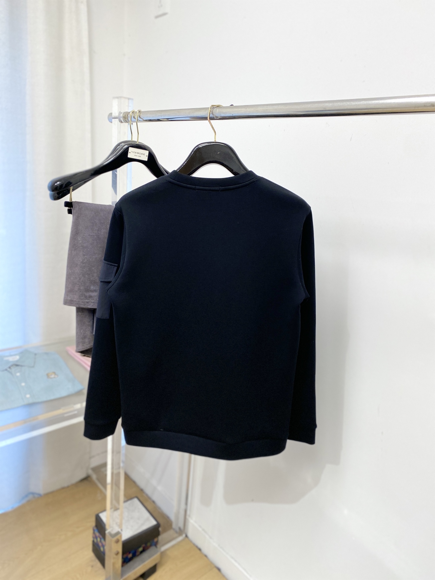 🌾退换！ 蒙口、2025新品长袖卫衣，帅气时尚，胸前精致刺绣图案logo，简约百搭款。面料棉 不仅挺括，