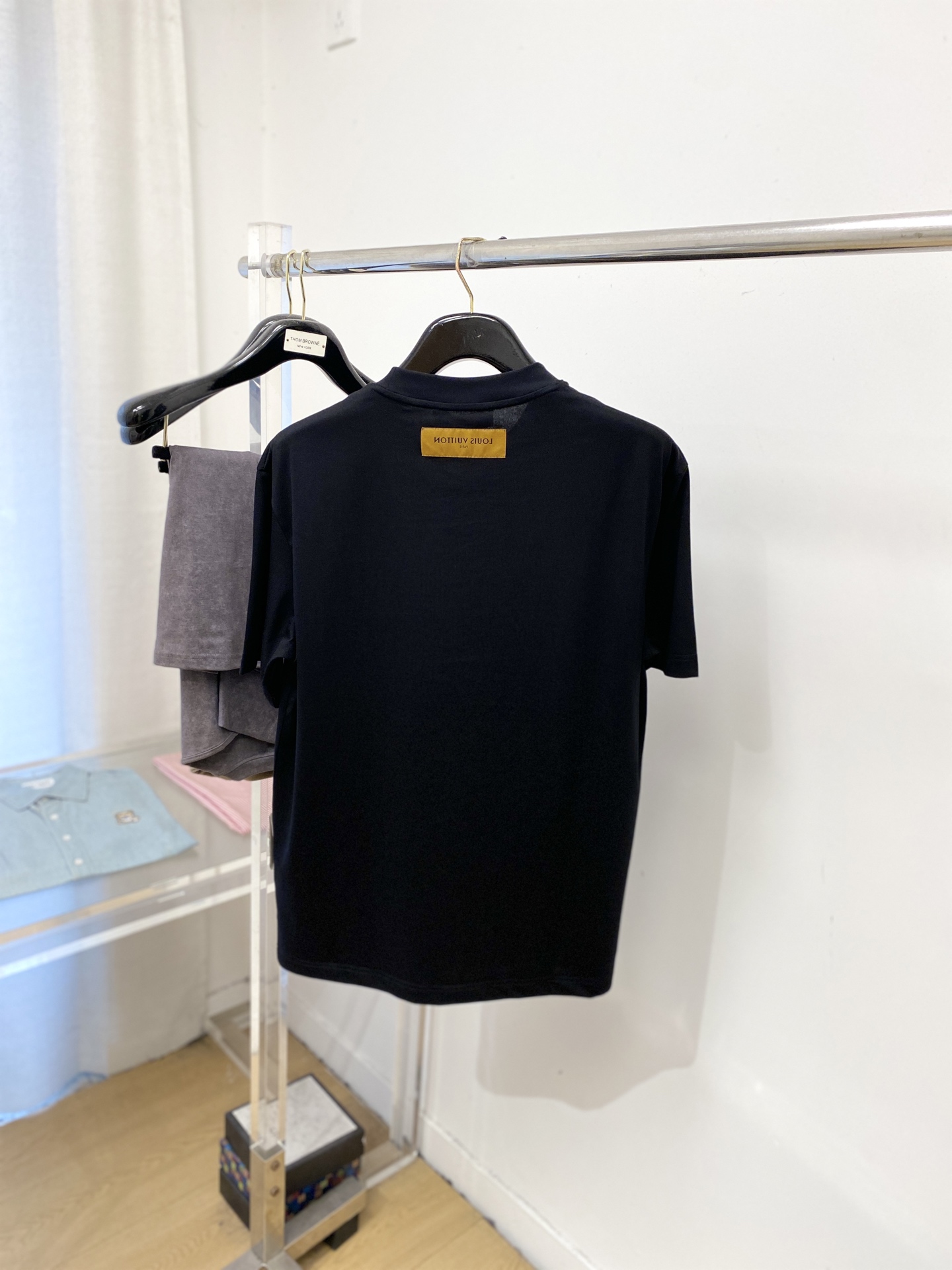 🌾退换！路易威登、2025新品短袖T恤，帅气时尚，胸前顶级印胶图案字母logo，简约百搭款。面料棉 不仅