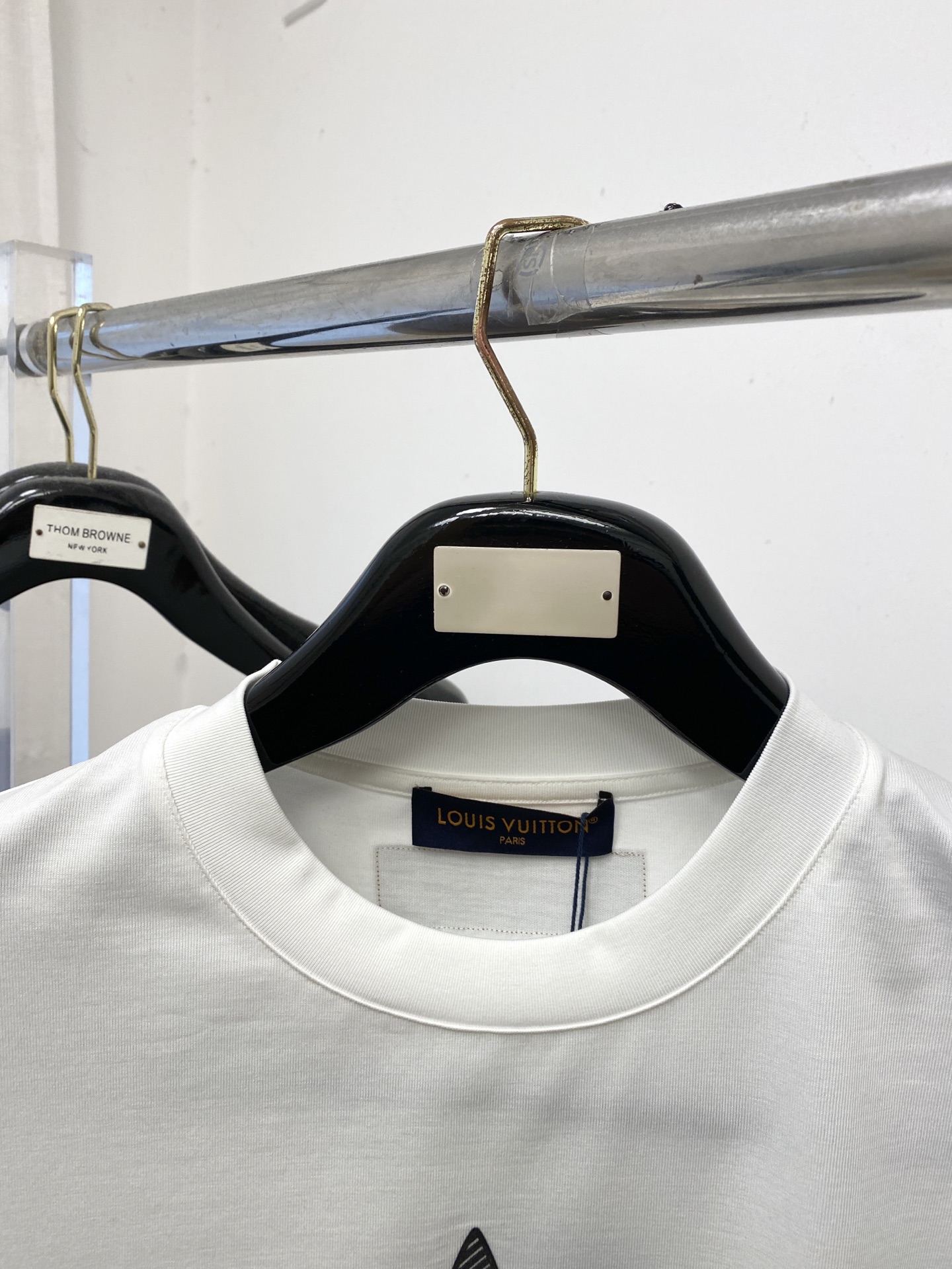 🌾退换！路易威登、2025新品短袖T恤，帅气时尚，胸前顶级印胶图案字母logo，简约百搭款。面料棉 不仅