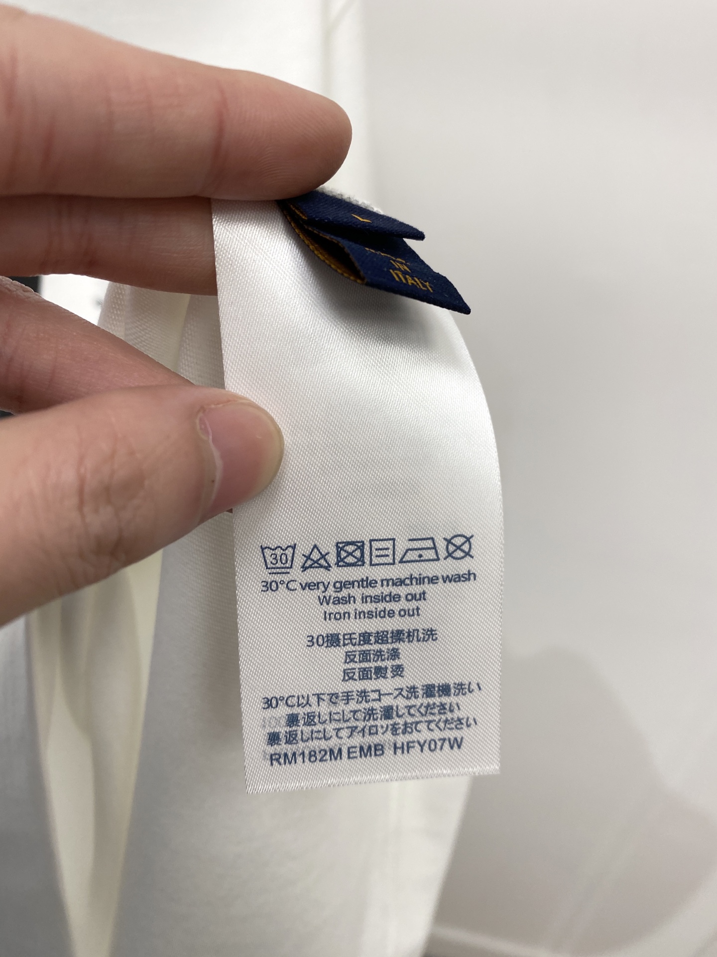 🌾退换！路易威登、2025新品短袖T恤，帅气时尚，胸口顶级印胶图案字母logo，简约百搭款。面料棉 不仅