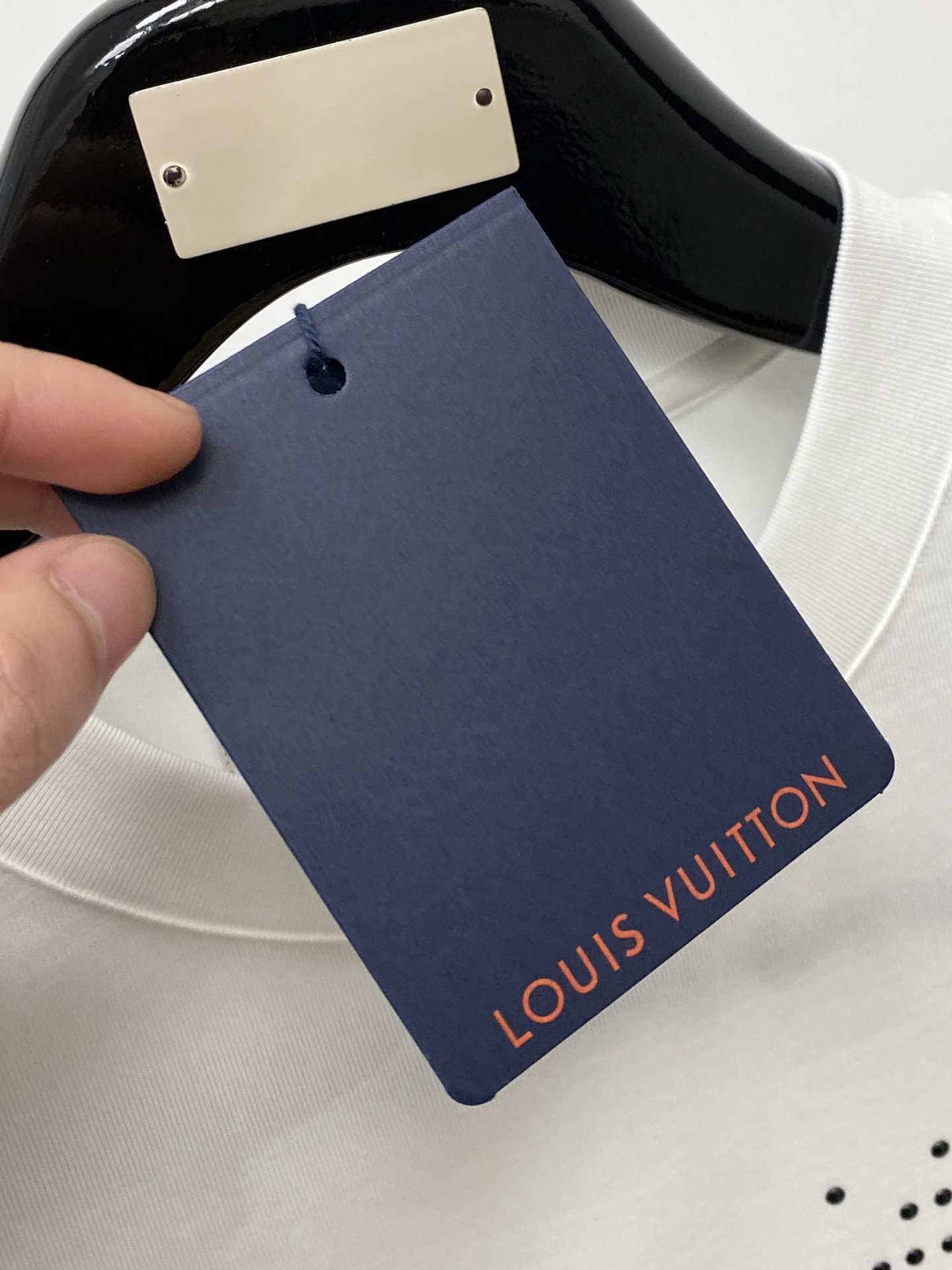 🌾退换！路易威登、2025新品短袖T恤，帅气时尚，胸口顶级印胶图案字母logo，简约百搭款。面料棉 不仅