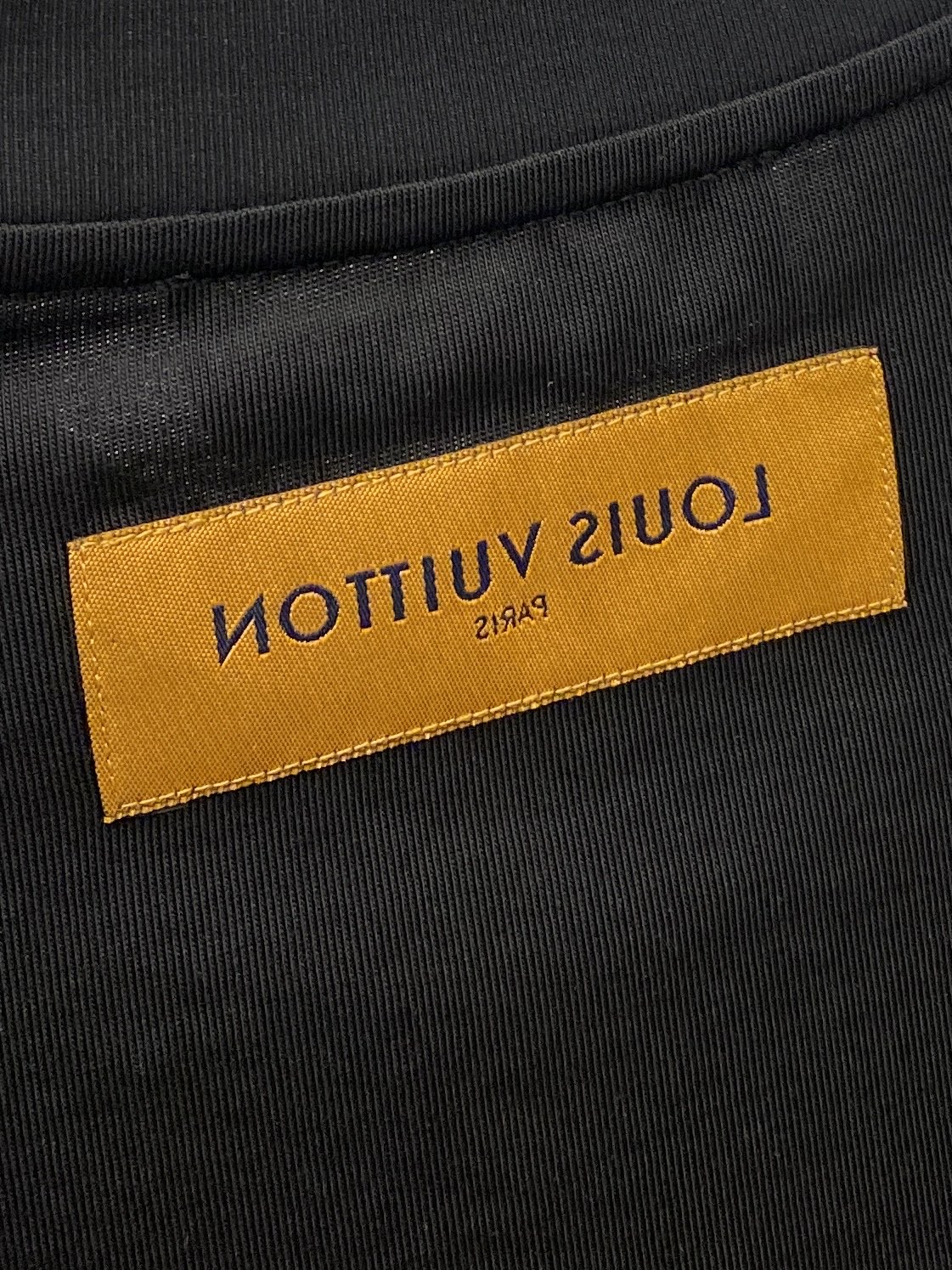 🌾退换！路易威登、2025新品短袖T恤，帅气时尚，胸前顶级印花图案字母logo，简约百搭款。面料棉 不仅