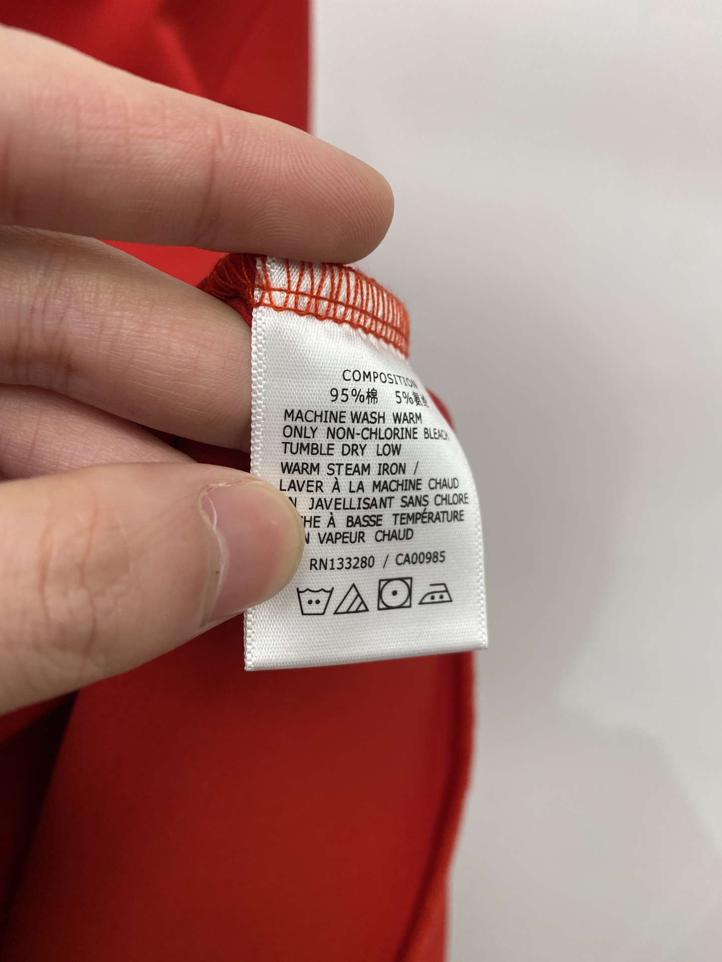 🌾退换！ 路易威登、2025新品卫衣，帅气时尚，胸前刺绣装饰字母logo，简约百搭款。面料棉 不仅挺括，