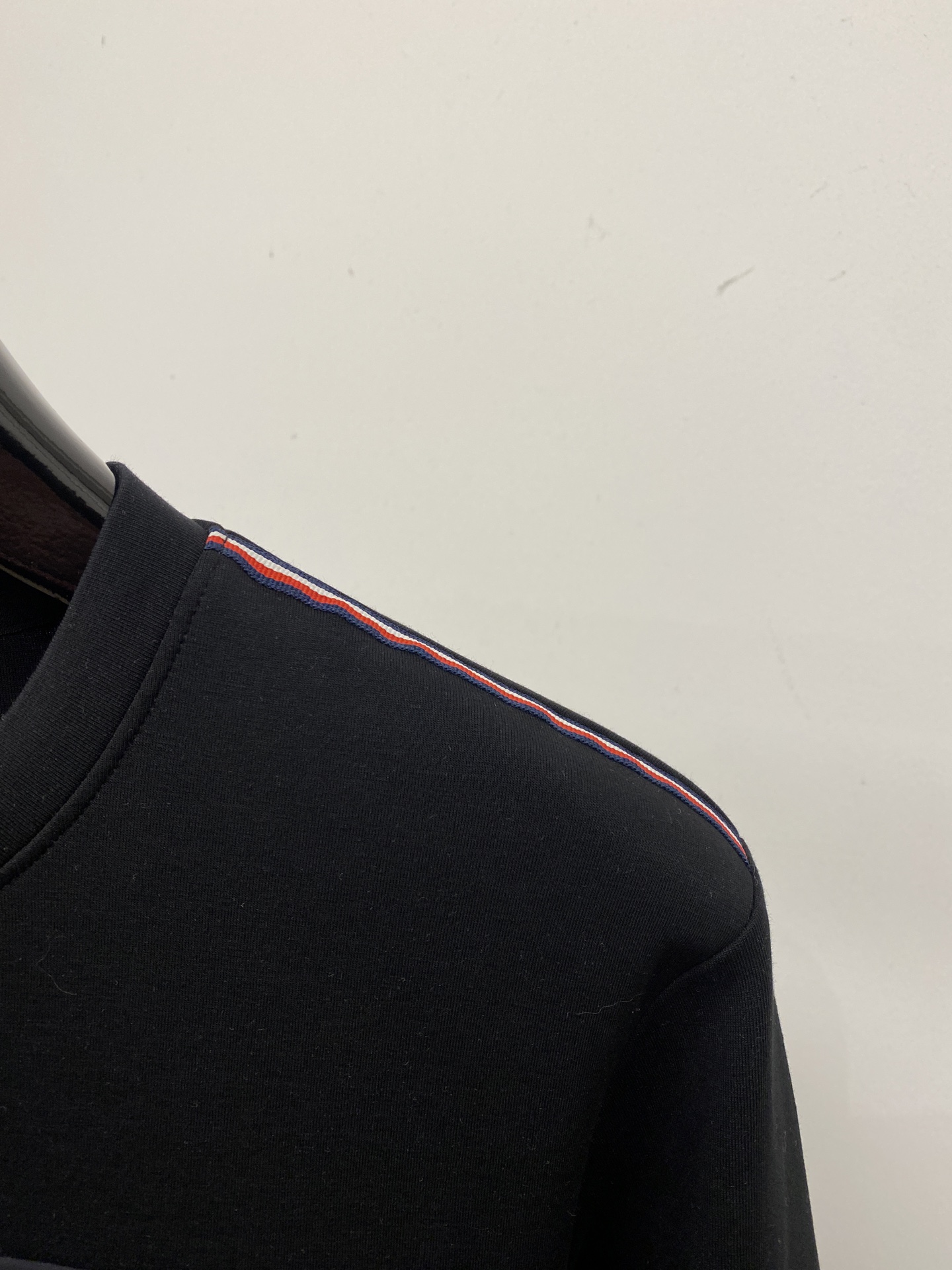 🌾退换！ 蒙口、2025新品长袖卫衣，帅气时尚，胸前刺绣装饰图案logo，简约百搭款。面料棉 不仅挺括，