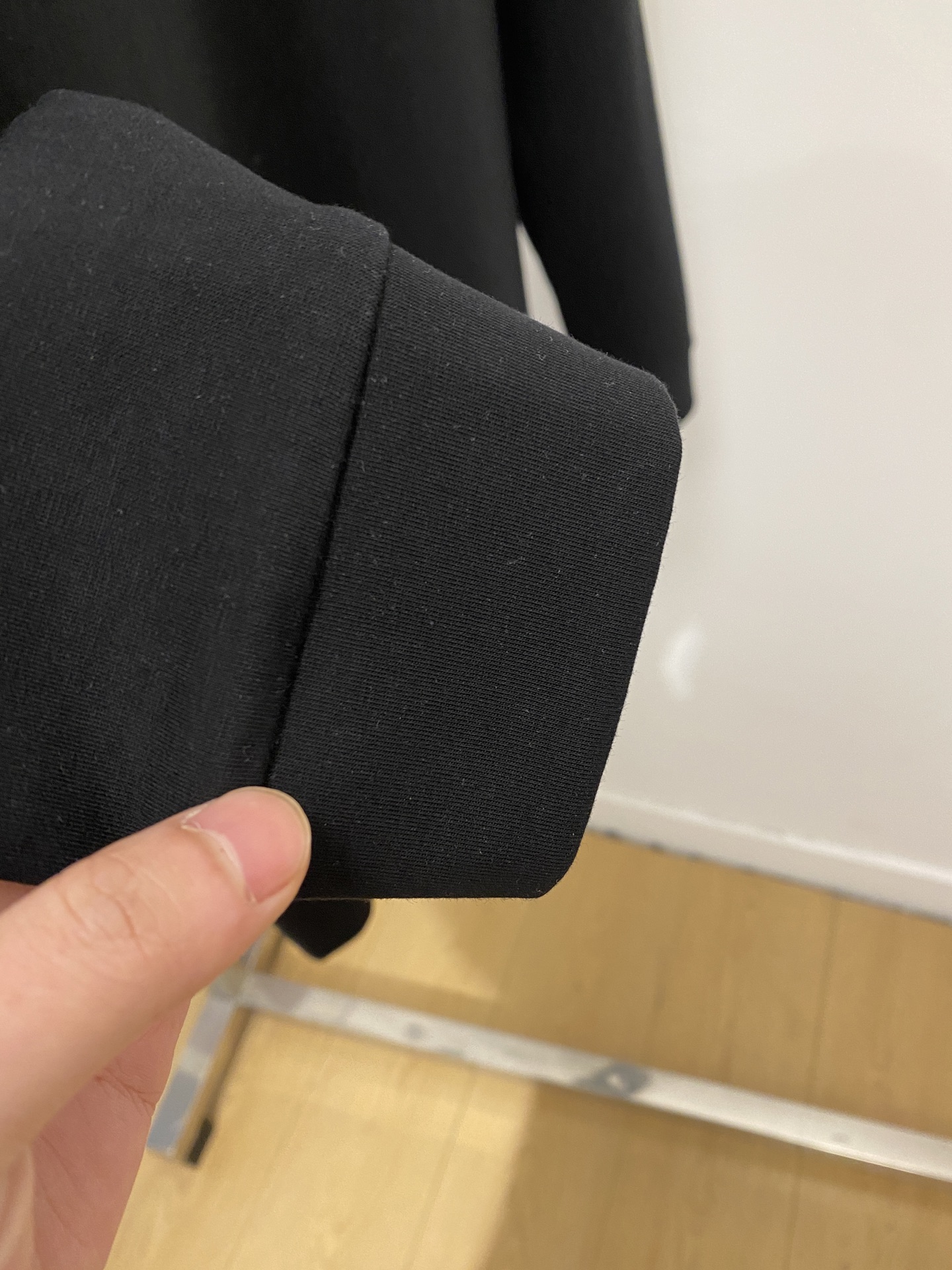 🌾退换！ 蒙口、2025新品长袖卫衣，帅气时尚，胸前刺绣装饰图案logo，简约百搭款。面料棉 不仅挺括，