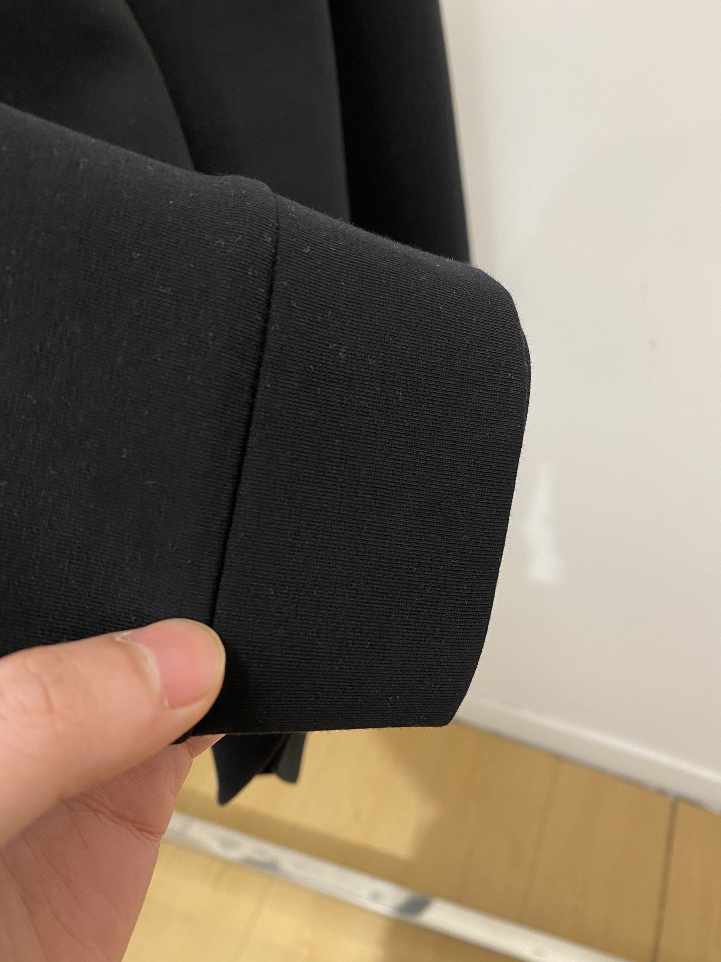 🌾退换！ 蒙口、2025新品长袖卫衣，帅气时尚，胸前刺绣装饰图案logo，简约百搭款。面料棉 不仅挺括，