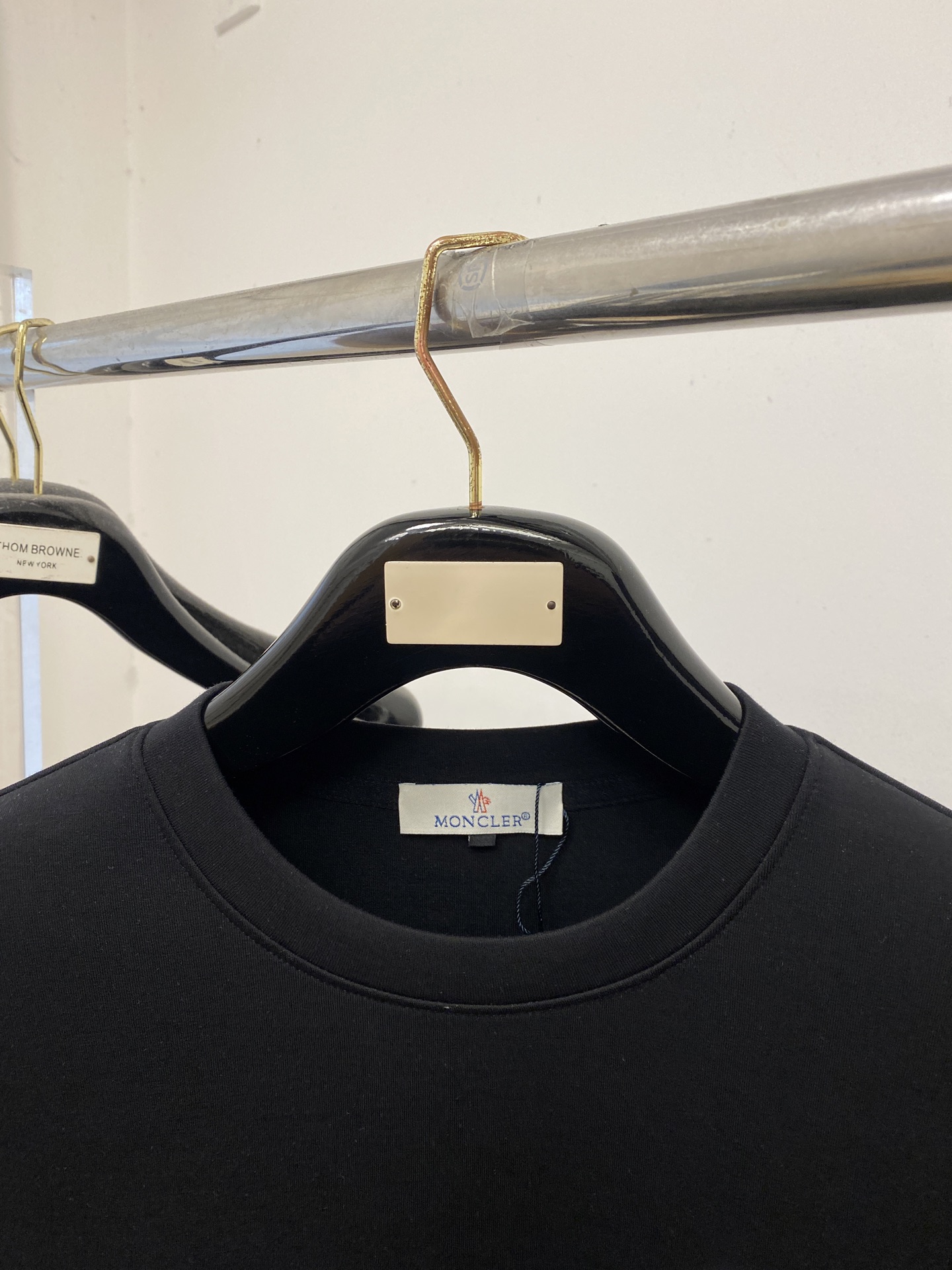 🌾退换！ 蒙口、2025新品长袖卫衣，帅气时尚，胸前刺绣装饰图案logo，简约百搭款。面料棉 不仅挺括，