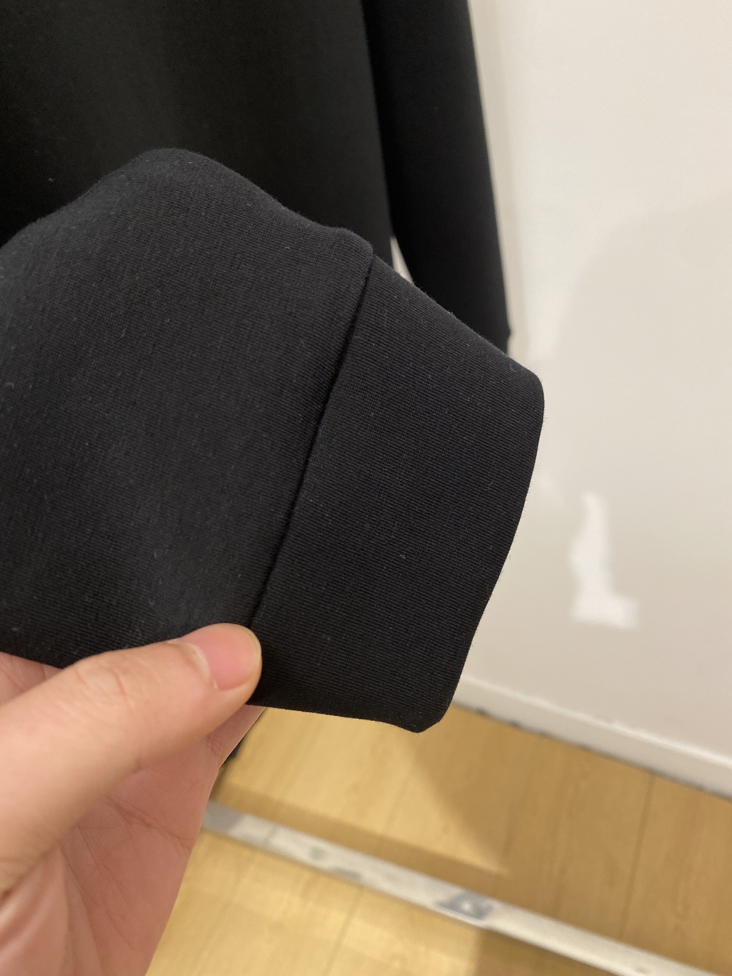 🌾退换！ 蒙口、2025新品长袖卫衣，帅气时尚，胸前刺绣装饰图案logo，简约百搭款。面料棉 不仅挺括，