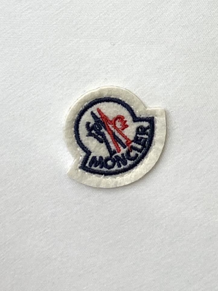 🌾退换！ 蒙口、2025新品长袖卫衣，帅气时尚，胸前刺绣装饰图案logo，简约百搭款。面料棉 不仅挺括，