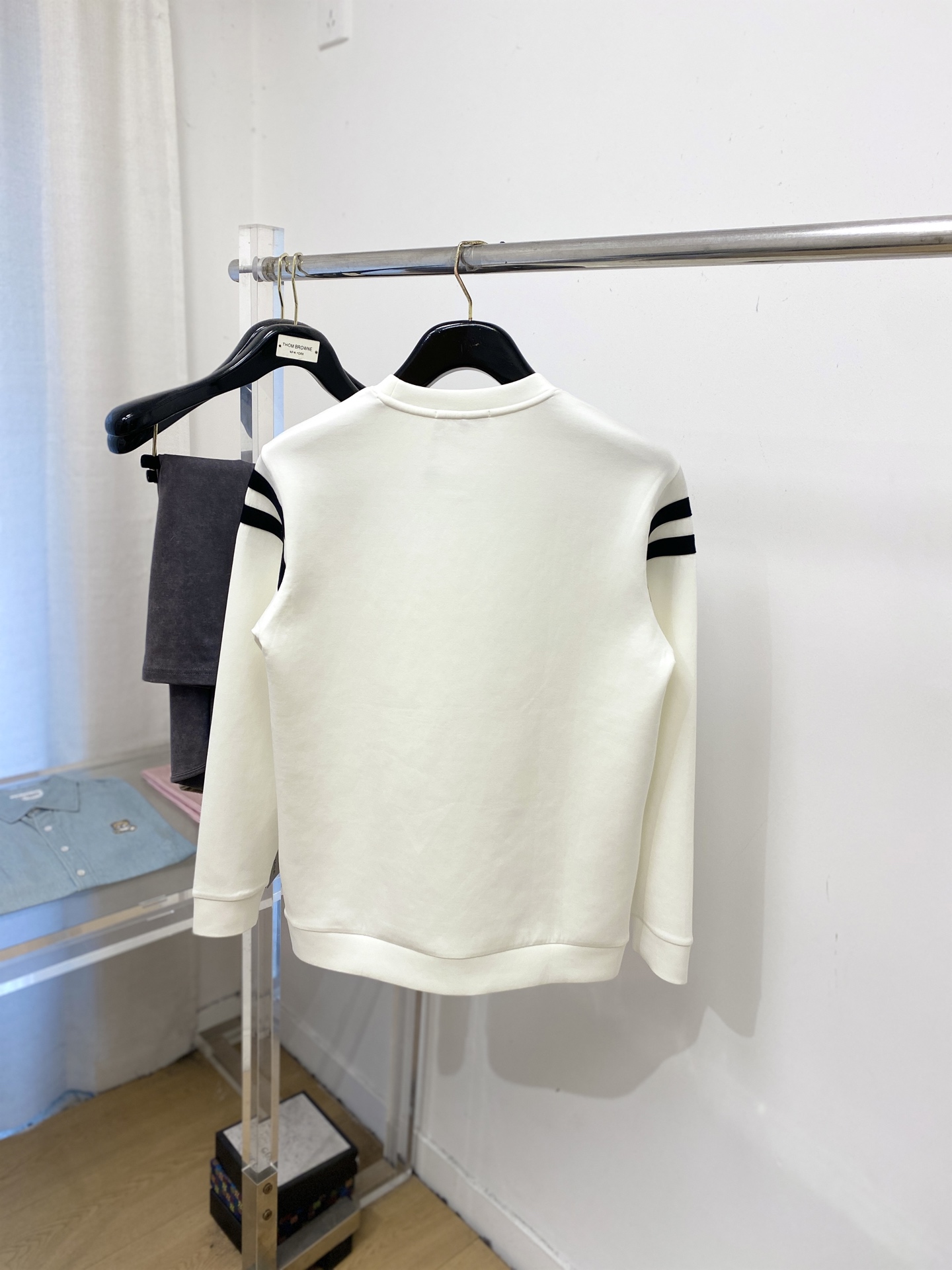 🌾退换！ 蒙口、2025新品长袖卫衣，帅气时尚，胸前刺绣装饰图案logo，简约百搭款。面料棉 不仅挺括，