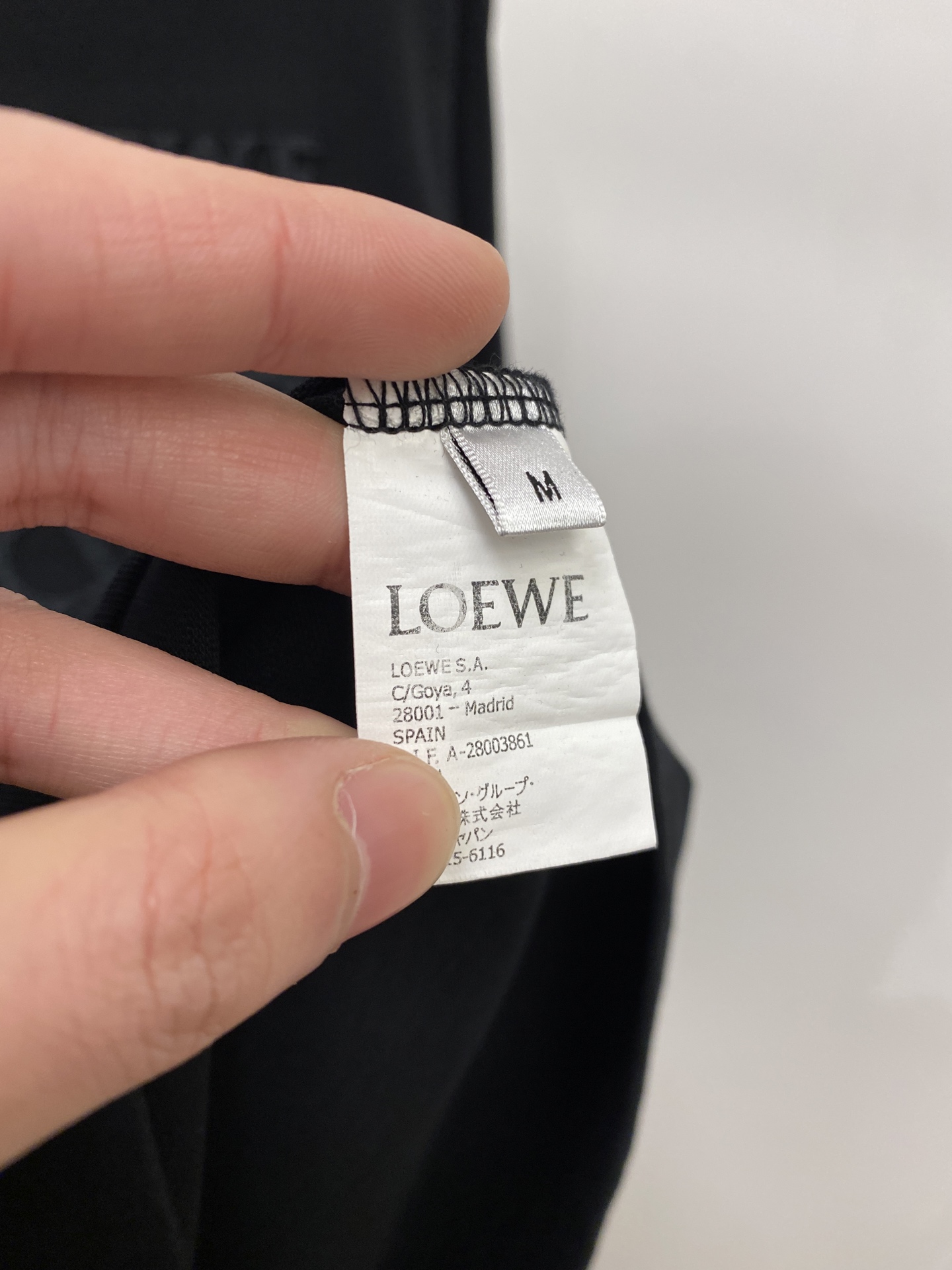 🌾退换！ 罗意威、2025新品短袖T恤，帅气时尚，胸前精致刺绣图案字母logo，简约百搭款。面料棉 不仅