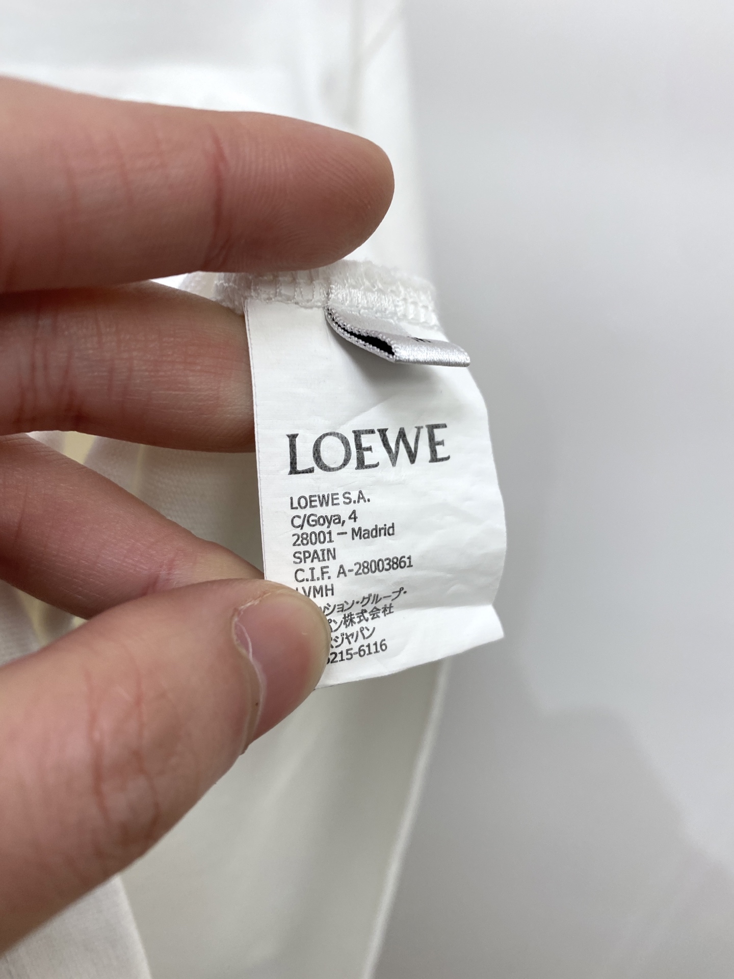 🌾退换！ 罗意威、2025新品短袖T恤，帅气时尚，胸前精致刺绣图案字母logo，简约百搭款。面料棉 不仅