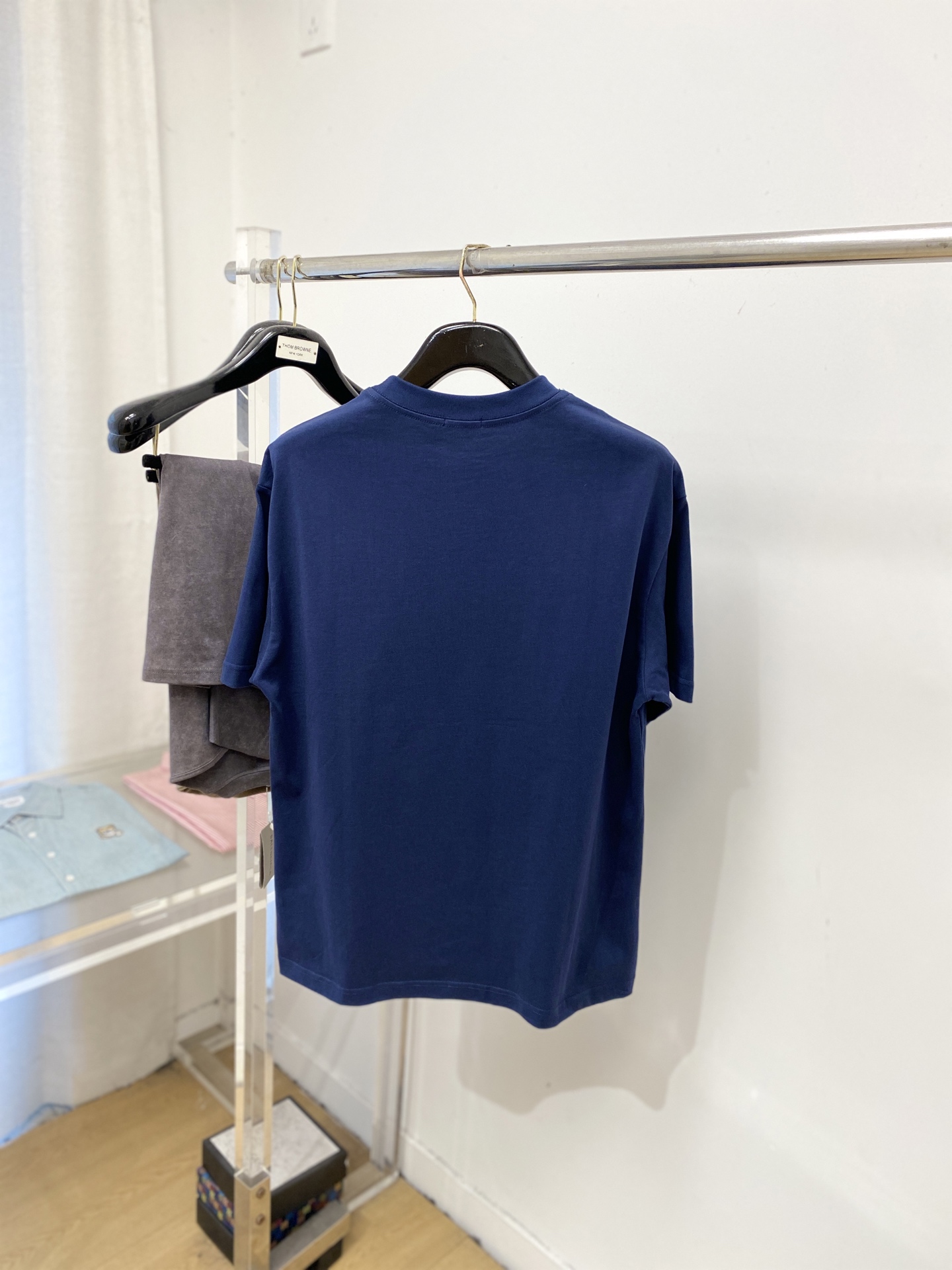 🌾退换！ 罗意威、2025新品短袖T恤，帅气时尚，胸前精致刺绣图案logo，简约百搭款。面料棉 不仅挺括