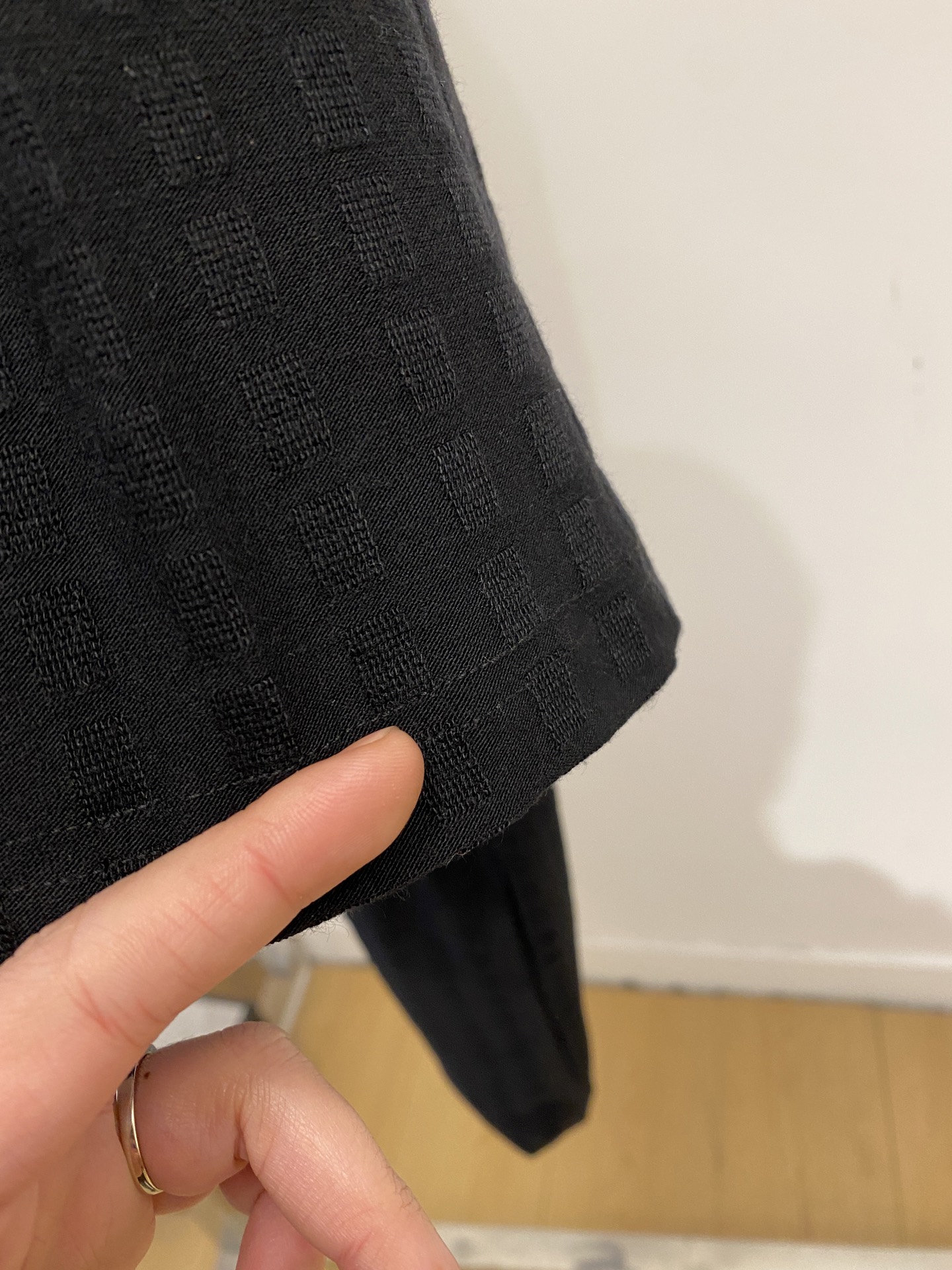 🌾退换！ 路易威登、2025新品短袖T恤，帅气时尚，胸前精致刺绣图案字母logo，简约百搭款。面料棉 不