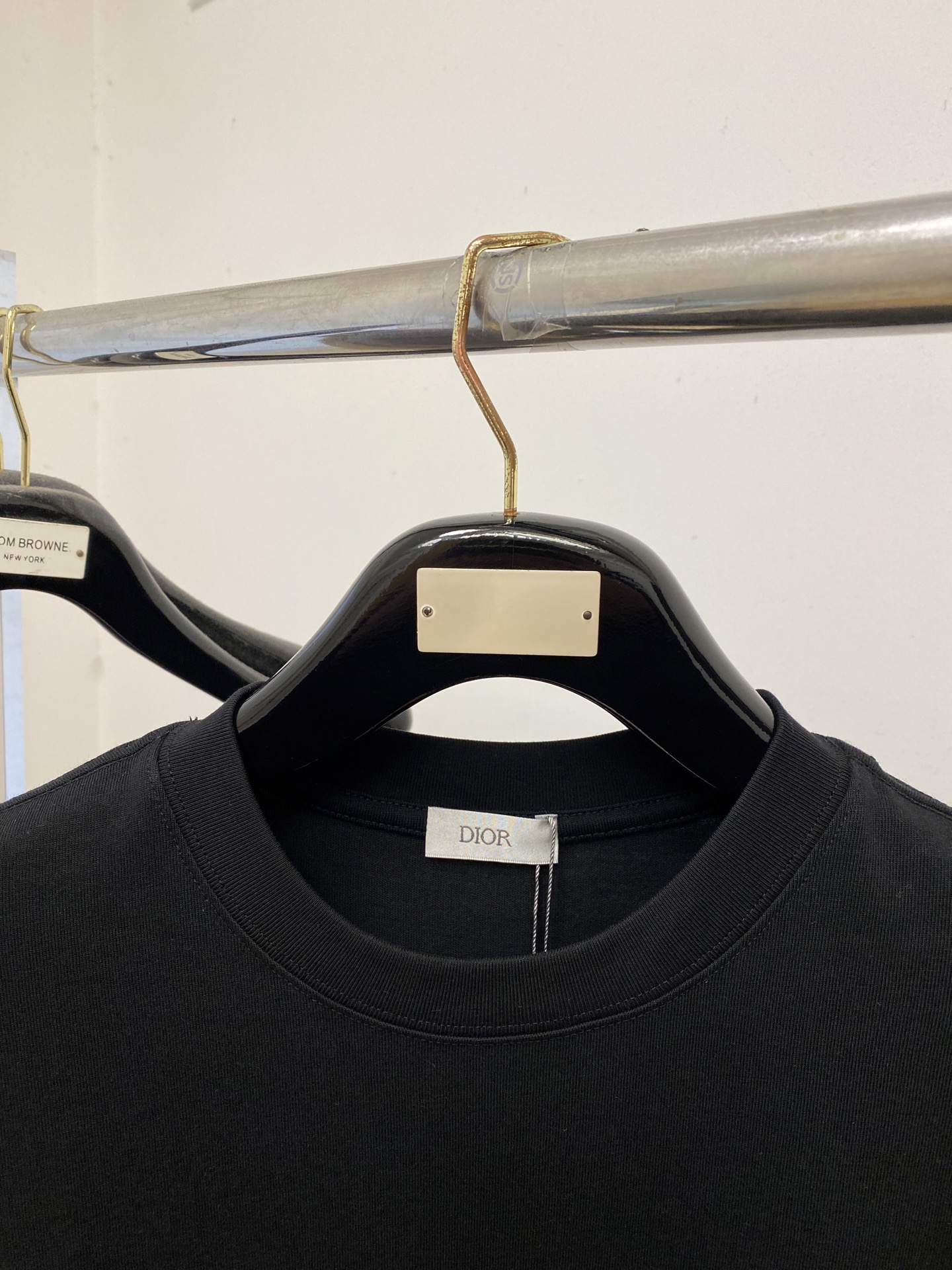 🌾退换！ 迪奥、2025新品短袖T恤，帅气时尚，胸前顶级印花字母logo，简约百搭款。面料棉 不仅挺括，