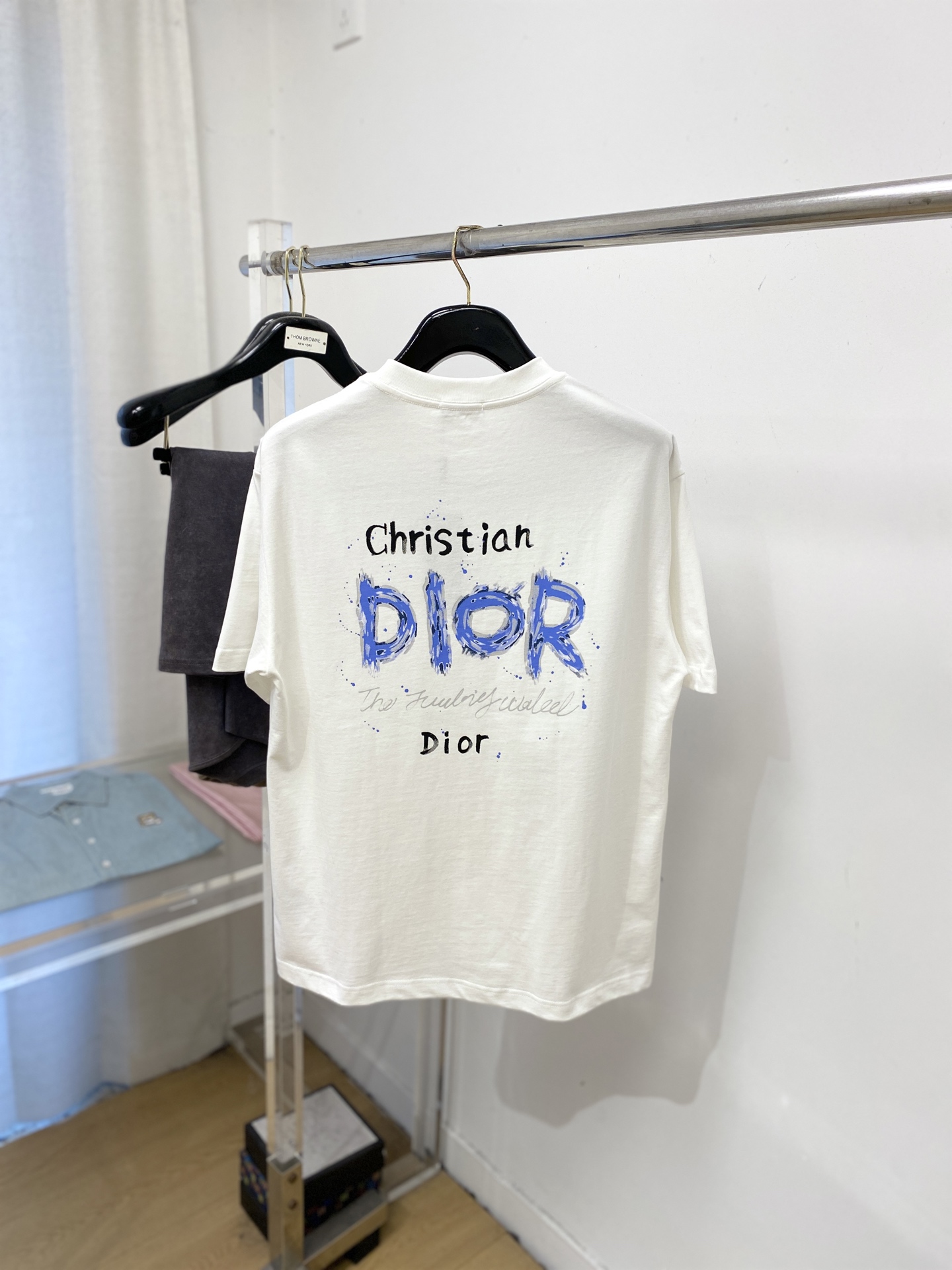 🌾退换！ 迪奥、2025新品短袖T恤，帅气时尚，胸前顶级印花字母logo，简约百搭款。面料棉 不仅挺括，