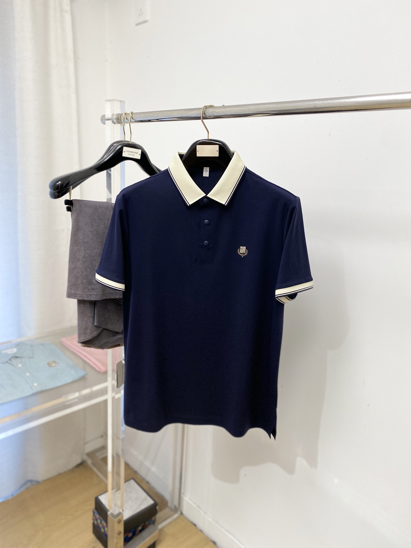 Loro piana、2026新品短袖T恤，帅气时尚，胸前顶级印胶图案字母logo，简约百搭款。面料棉 
