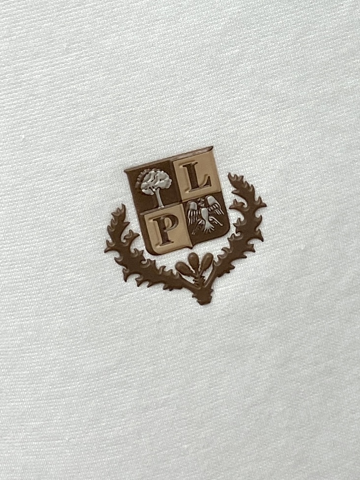 Loro piana、2026新品短袖T恤，帅气时尚，胸前顶级印胶图案字母logo，简约百搭款。面料棉 