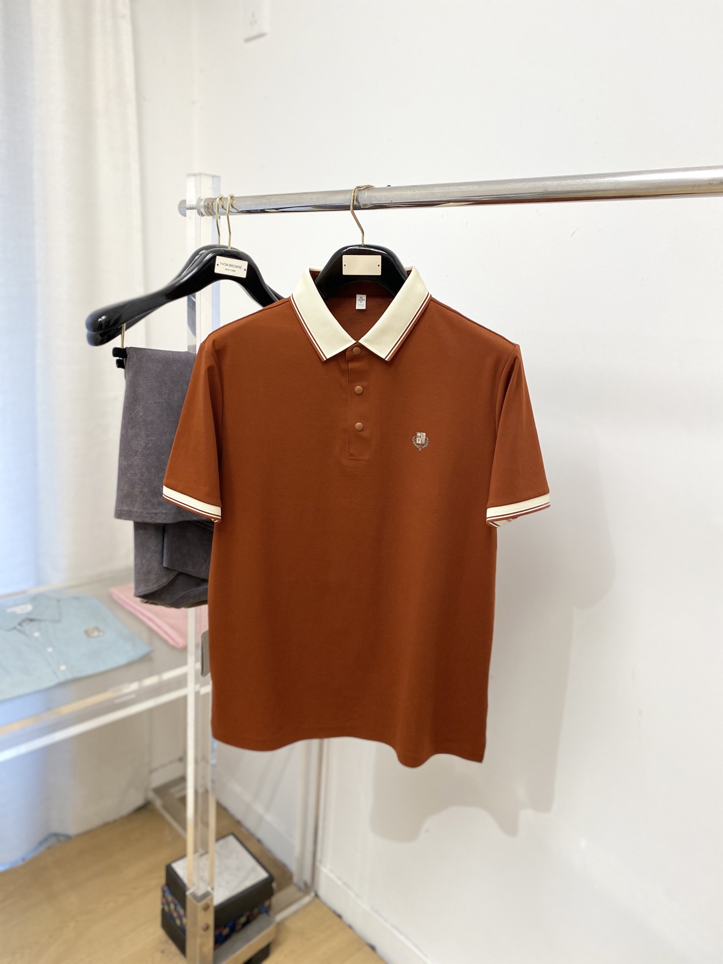 Loro piana、2026新品短袖T恤，帅气时尚，胸前顶级印胶图案字母logo，简约百搭款。面料棉 