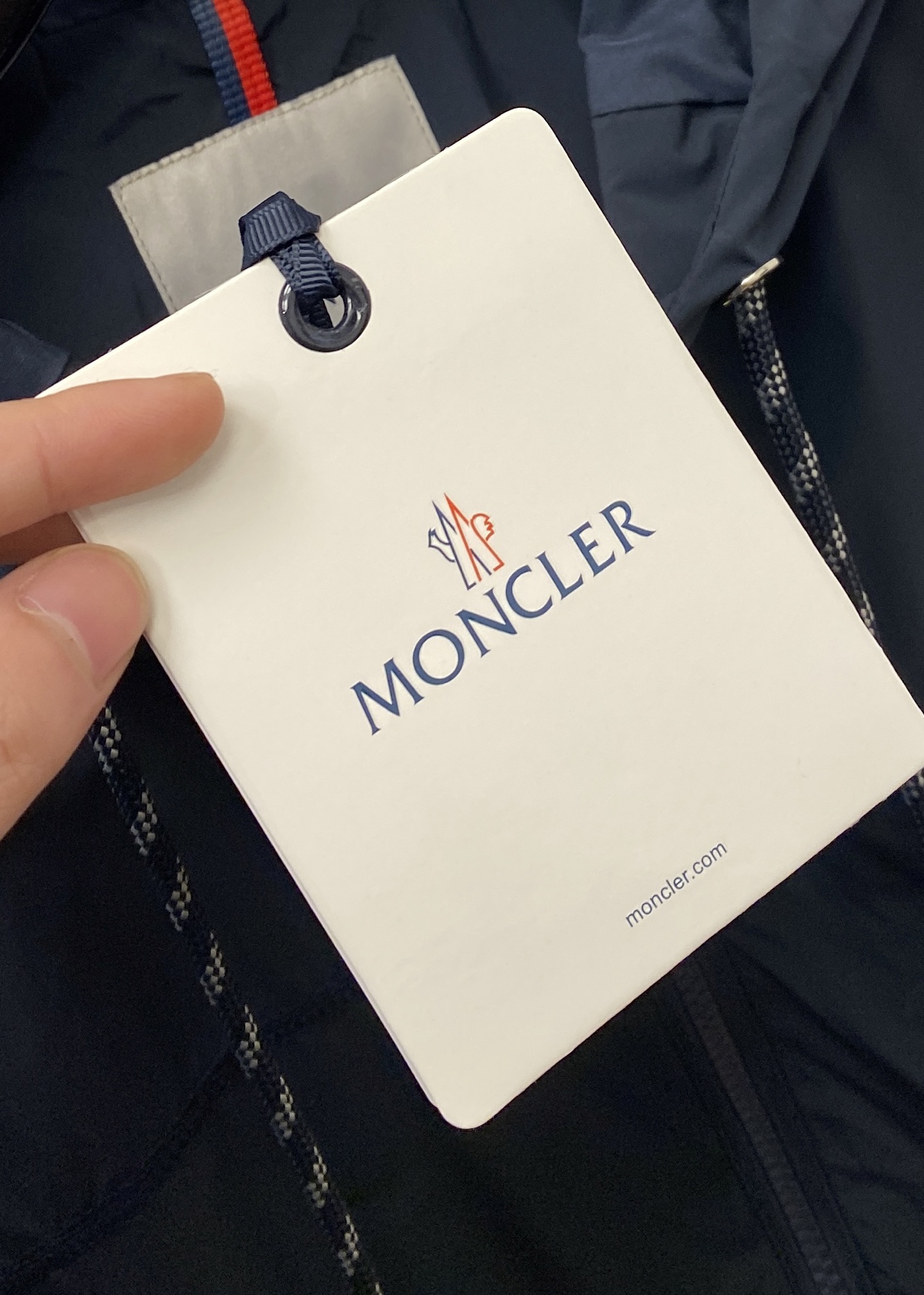 蒙口、2026新品夹克外套，时尚帅气，简约百搭款，袖口刺绣装饰图案logo，定制原版面料，不仅挺括，保持