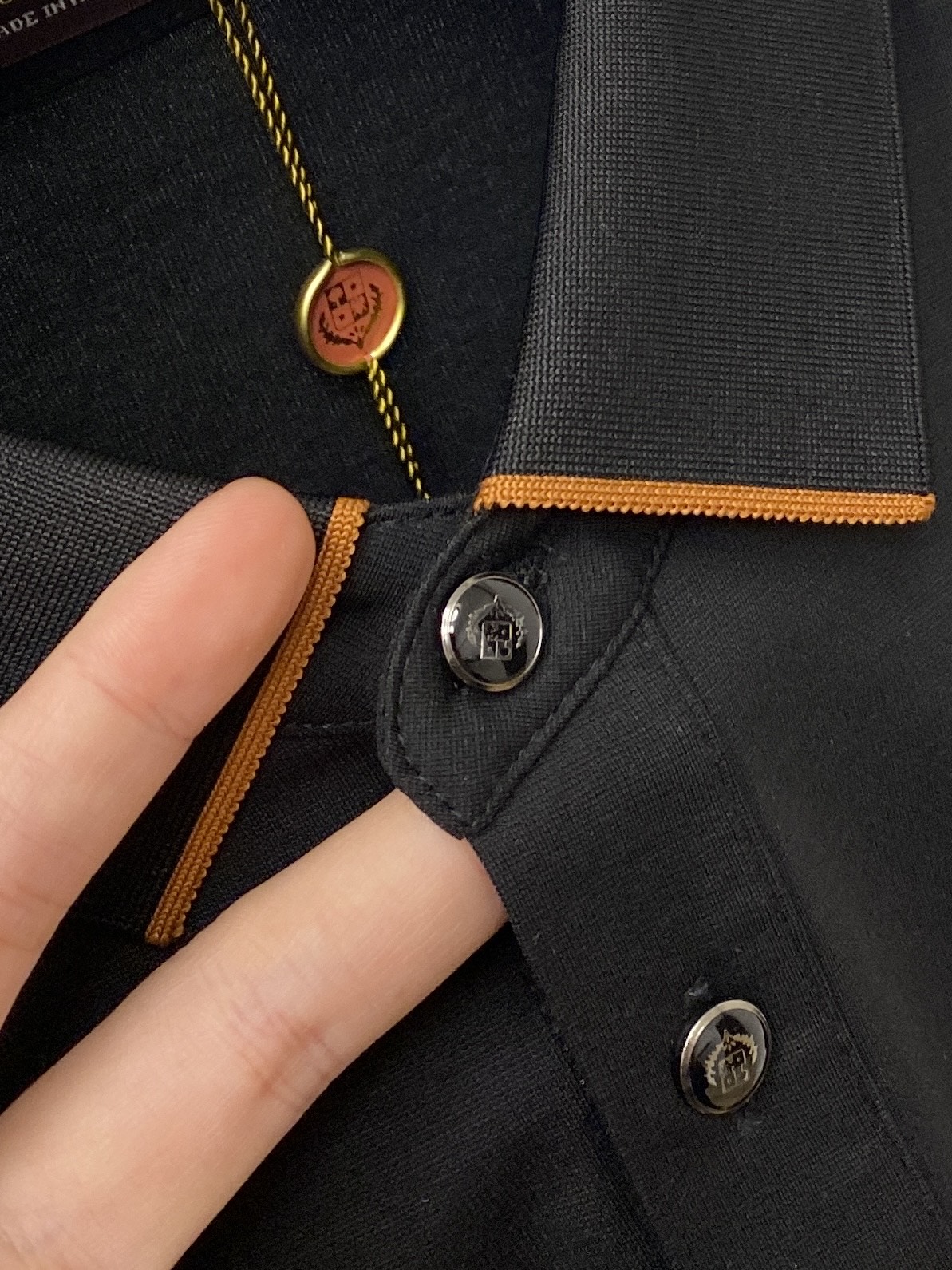 Loro piana、2026新品短袖T恤，帅气时尚，胸前顶级凹凸印胶图案字母logo，简约百搭款。面料