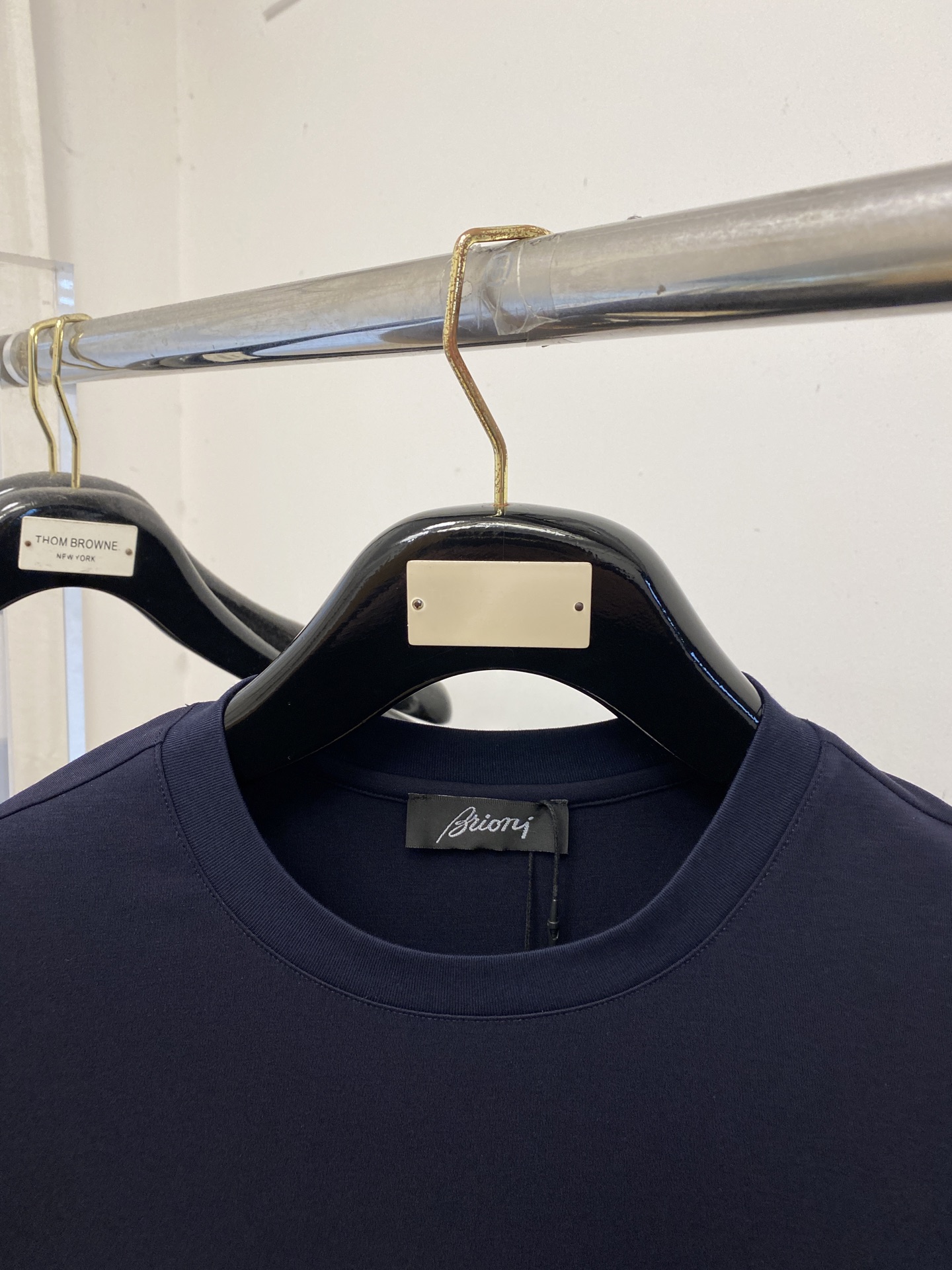 Buomi 时尚潮牌、2026新品短袖T恤，帅气时尚，胸前精致刺绣字母logo，简约百搭款。面料棉 不仅