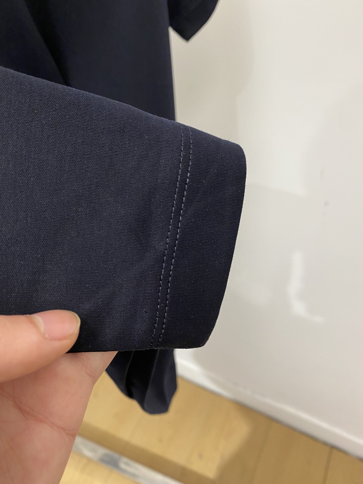 蒙口、2026新品短袖T恤，帅气时尚，胸前刺绣装饰图案logo，简约百搭款。面料棉 不仅挺括，保持潮流的