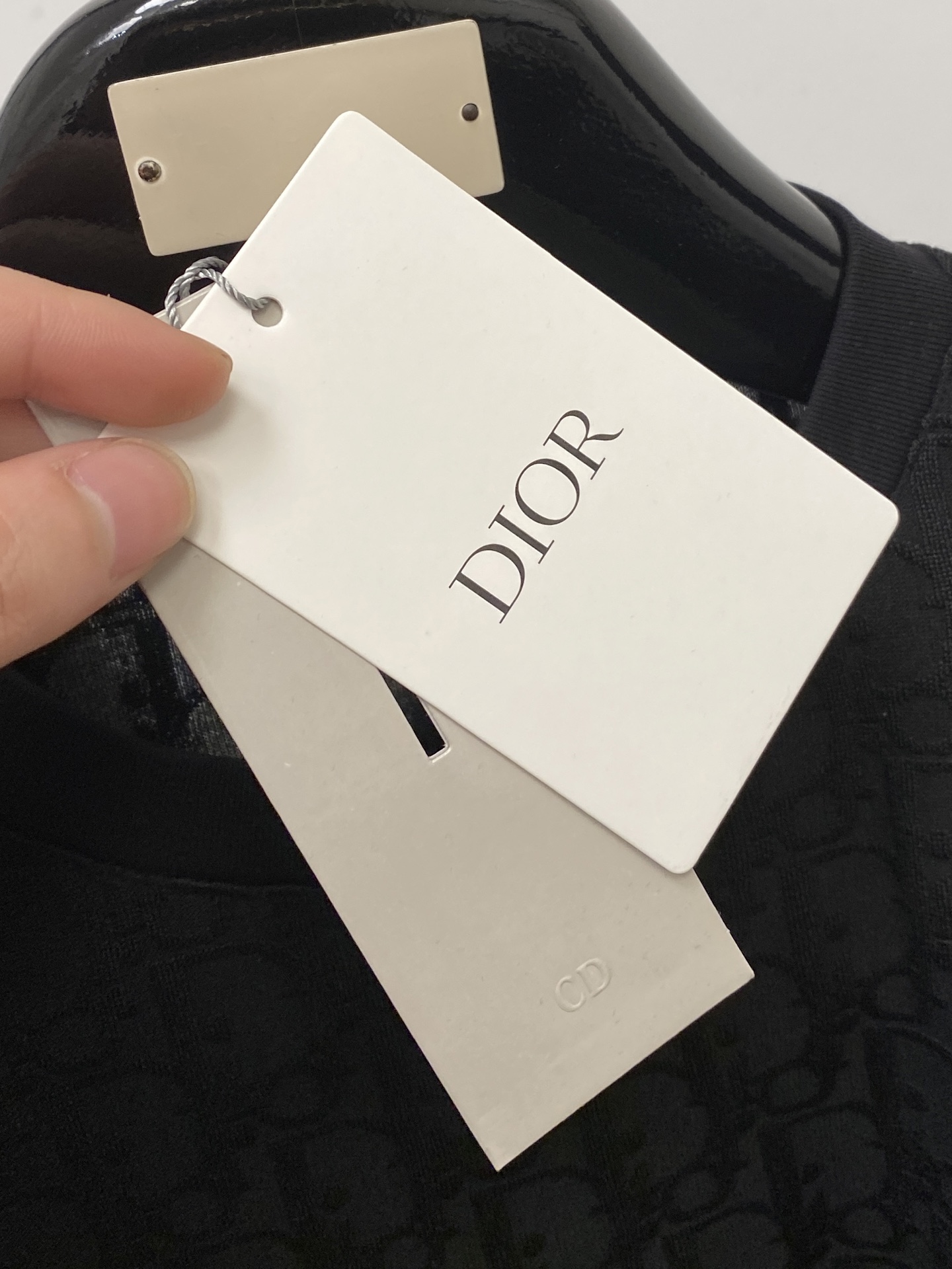 迪奥、2026新品短袖T恤，帅气时尚，顶级数码定位定织字母logo，简约百搭款。面料棉 不仅挺括，保持潮