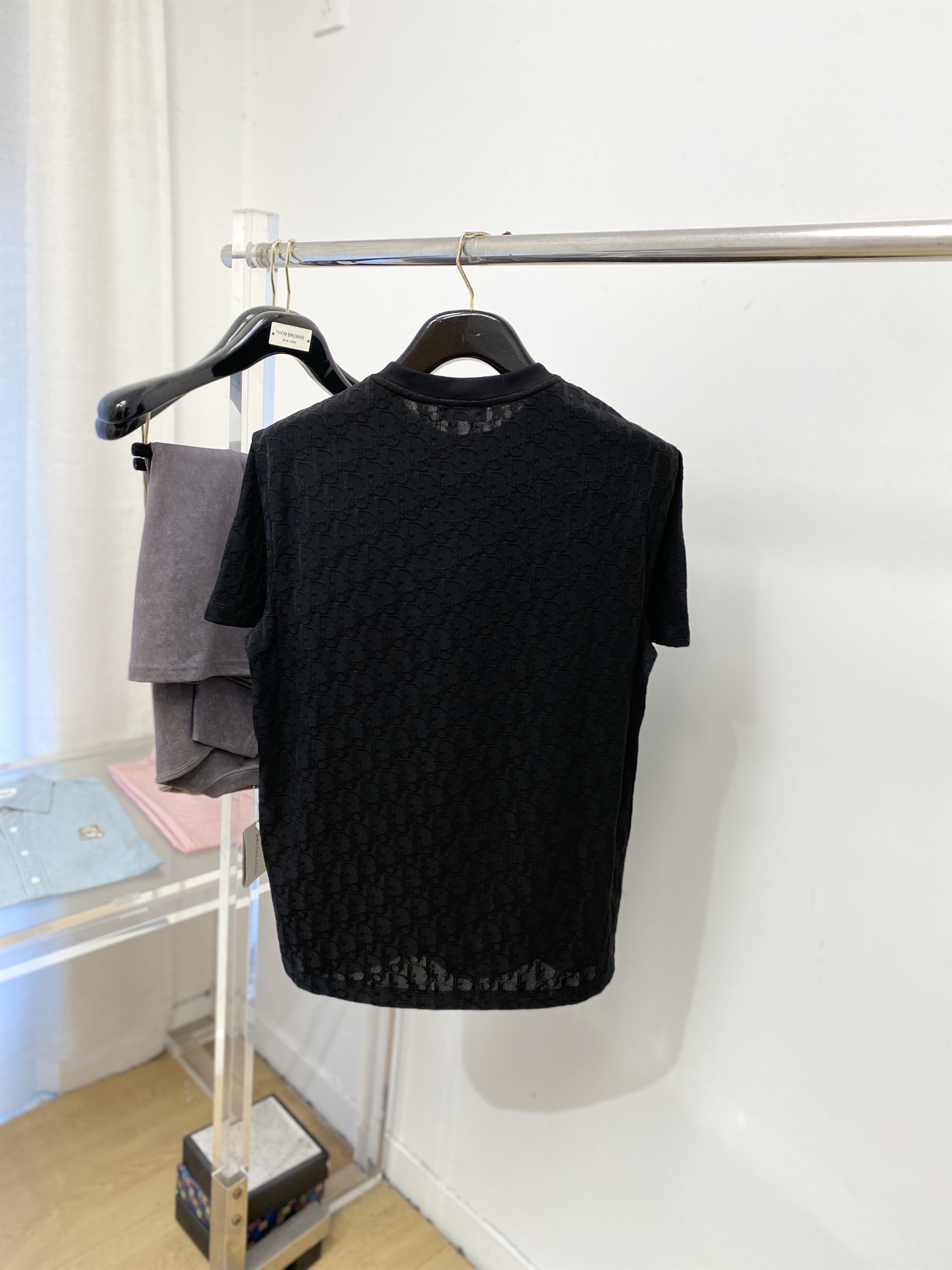 迪奥、2026新品短袖T恤，帅气时尚，顶级数码定位定织字母logo，简约百搭款。面料棉 不仅挺括，保持潮