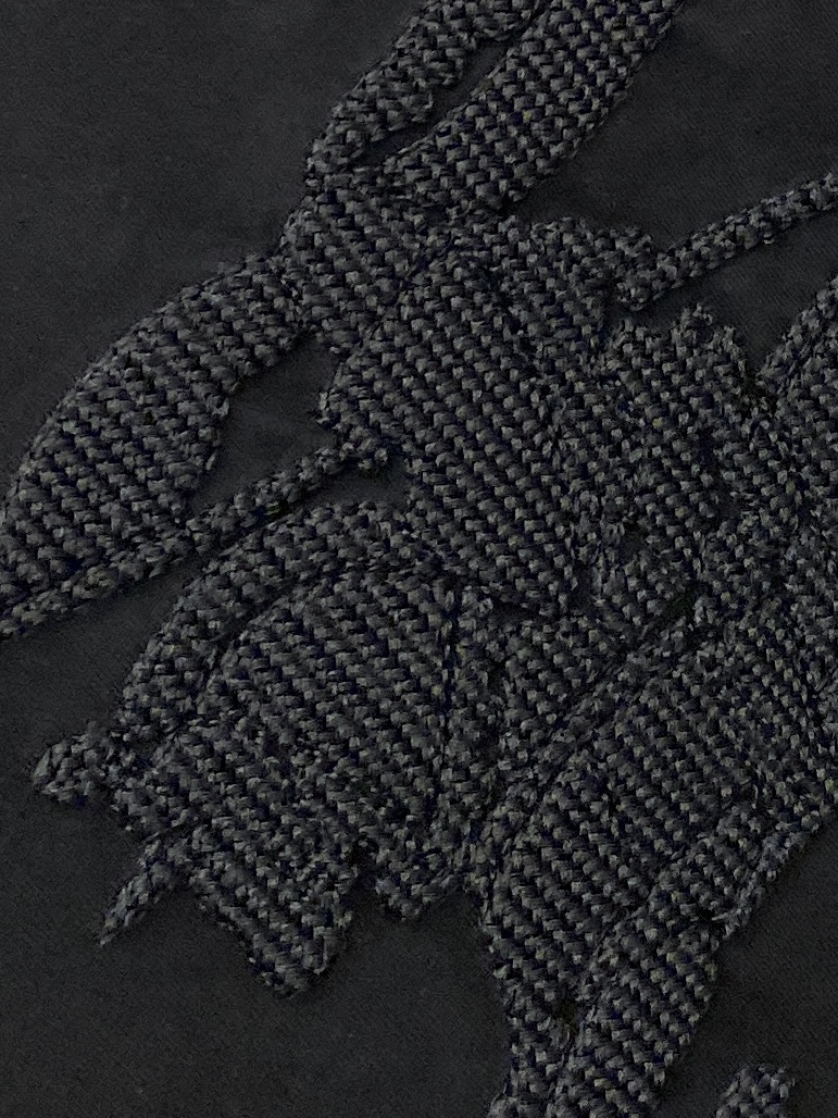 巴宝莉、2026新品短袖T恤，帅气时尚，胸前精致刺绣图案字母logo，简约百搭款。面料棉 不仅挺括，保持