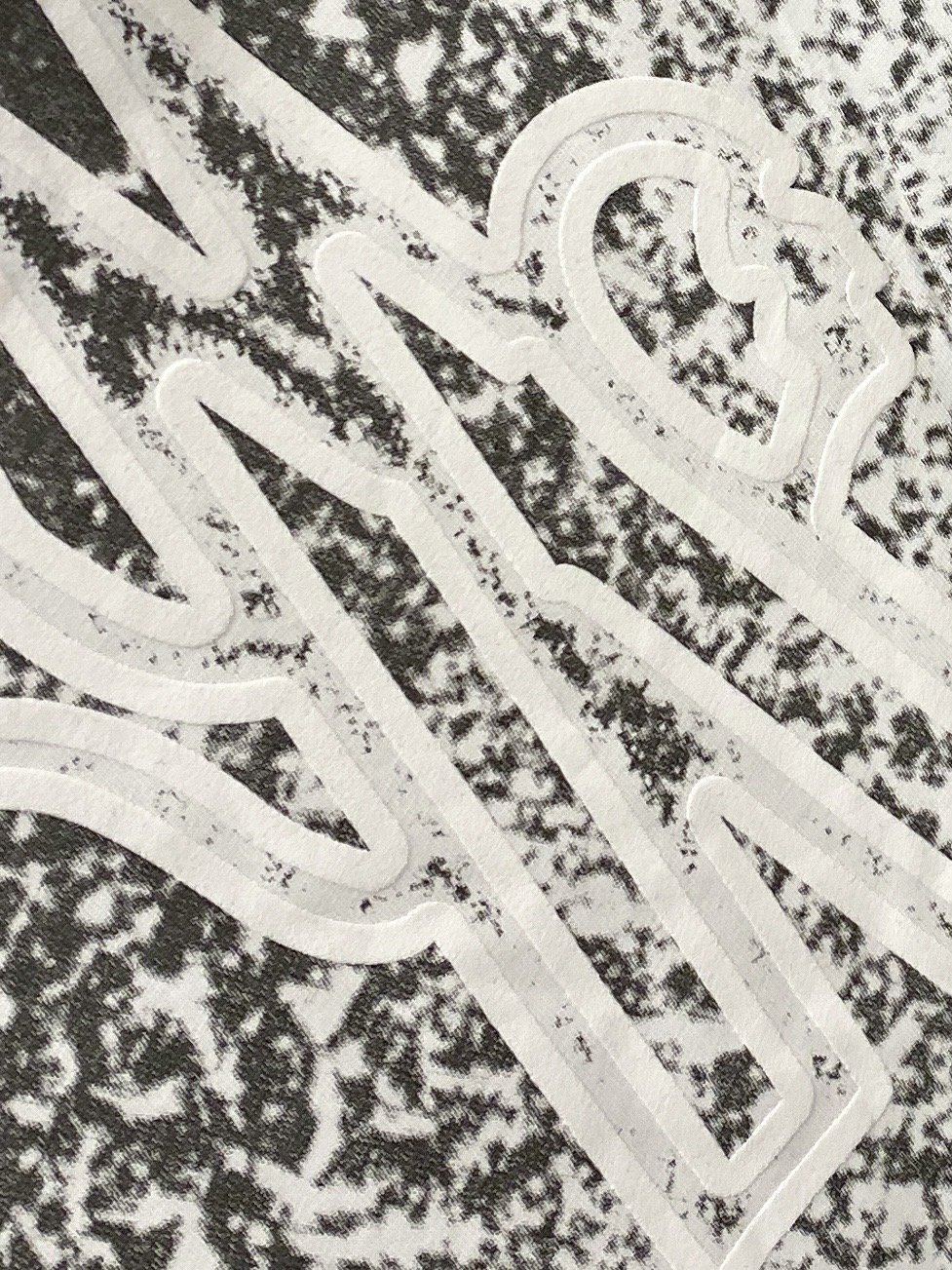 蒙口、2026新品短袖T恤，帅气时尚，胸前顶级印胶图案字母logo，简约百搭款。面料棉 不仅挺括，保持潮