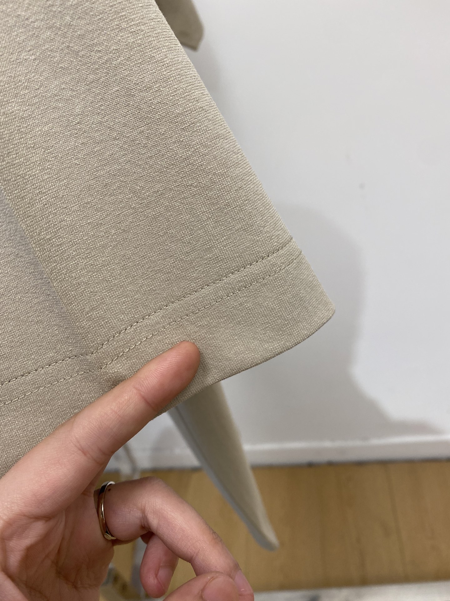 ￼ Y-3、2026新品短袖T恤，帅气时尚，胸前顶级印花字母logo，简约百搭款。面料棉 不仅挺括，保持