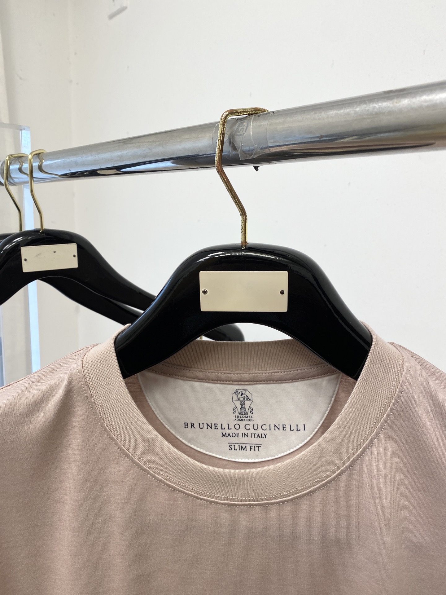 Brunello Cucinelli、2026新品短袖T恤，帅气时尚，胸前顶级印胶字母logo，简约百搭