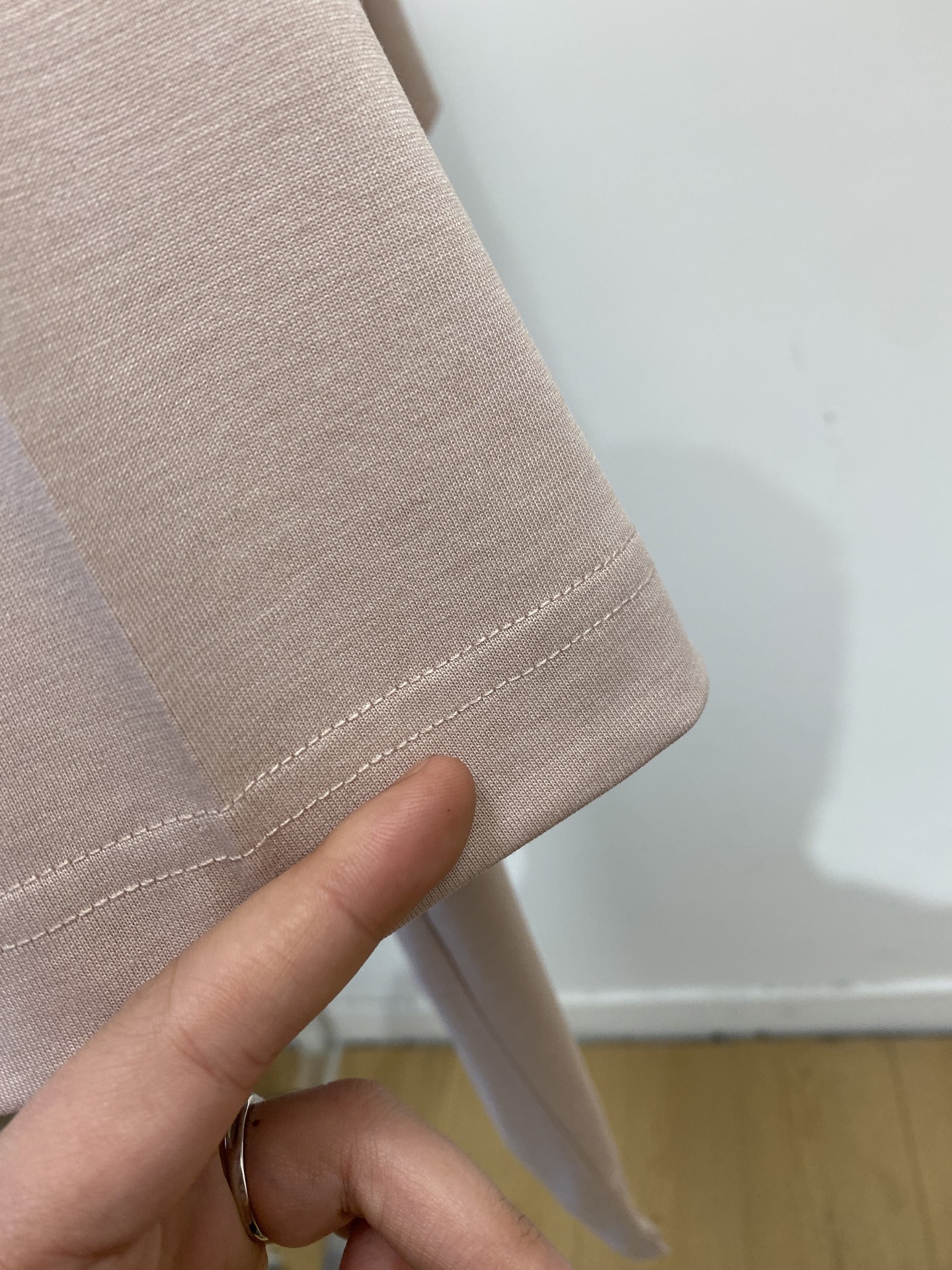 Brunello Cucinelli、2026新品短袖T恤，帅气时尚，胸前顶级印胶字母logo，简约百搭