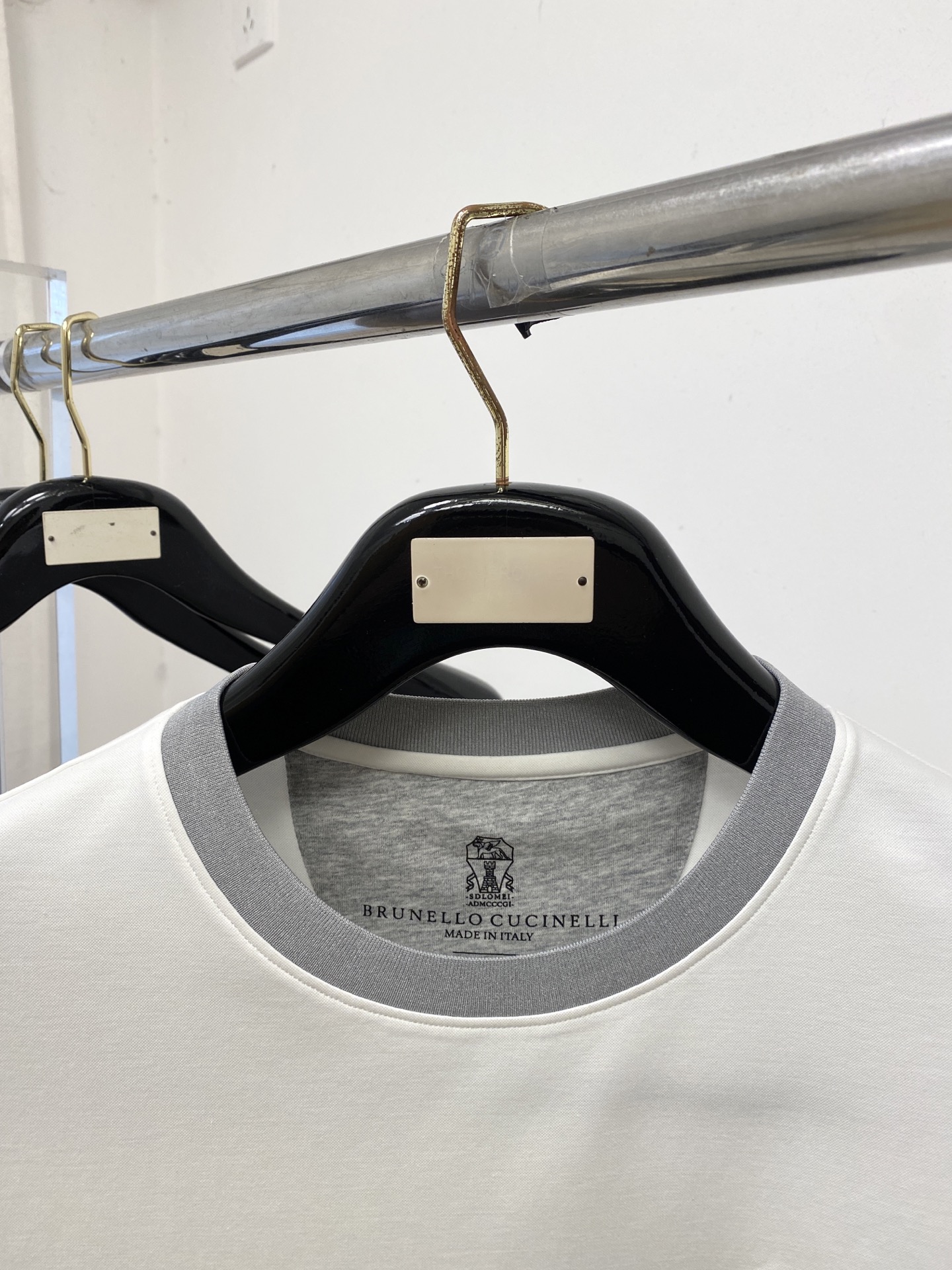 Brunello Cucinelli、2026新品短袖T恤，帅气时尚，胸前顶级刺绣印胶图案logo，简约