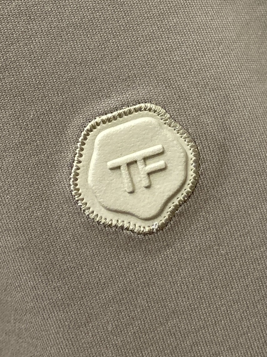 TF、2026新品短袖T恤，帅气时尚，胸前顶级刺绣印胶字母logo，简约百搭款。面料棉 不仅挺括，保持潮