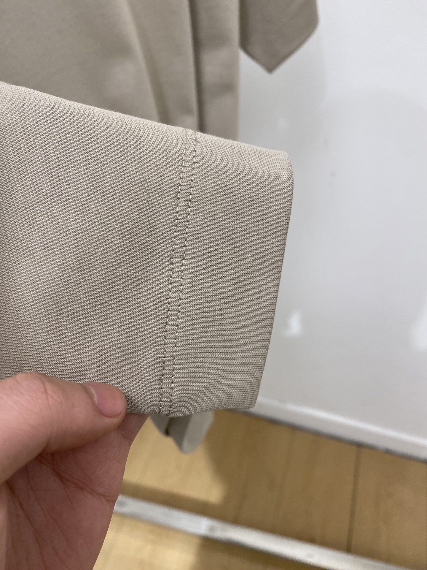 TF、2026新品短袖T恤，帅气时尚，胸前顶级刺绣印胶字母logo，简约百搭款。面料棉 不仅挺括，保持潮