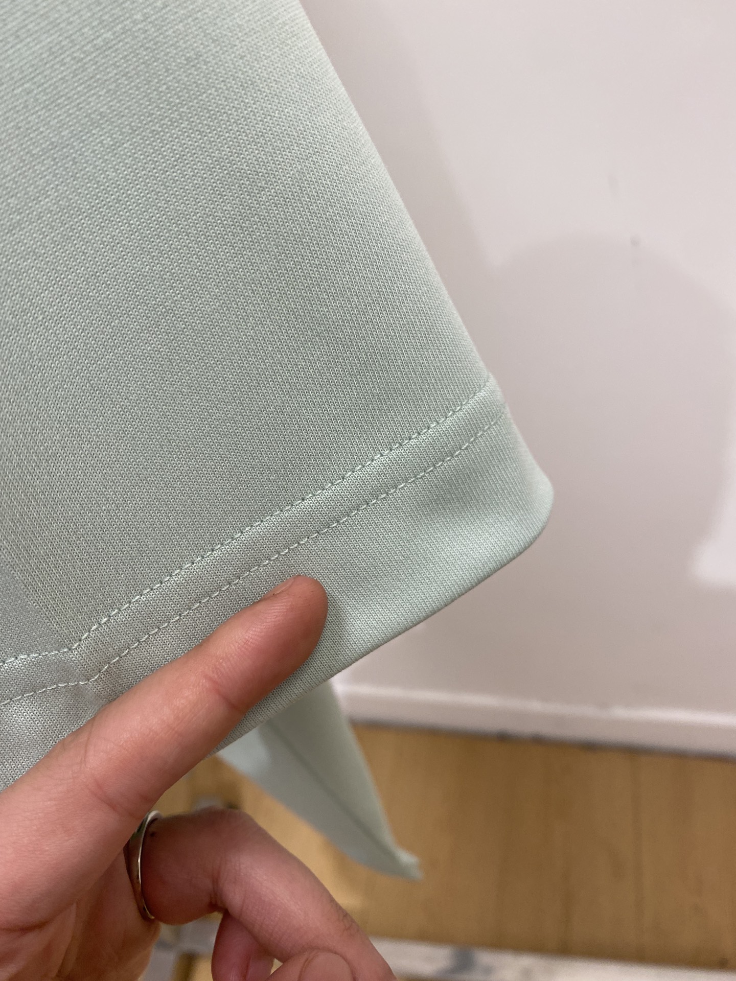 巴宝莉、2026新品短袖T恤，帅气时尚，衣下顶级印花图案logo，简约百搭款。面料棉 不仅挺括，保持潮流