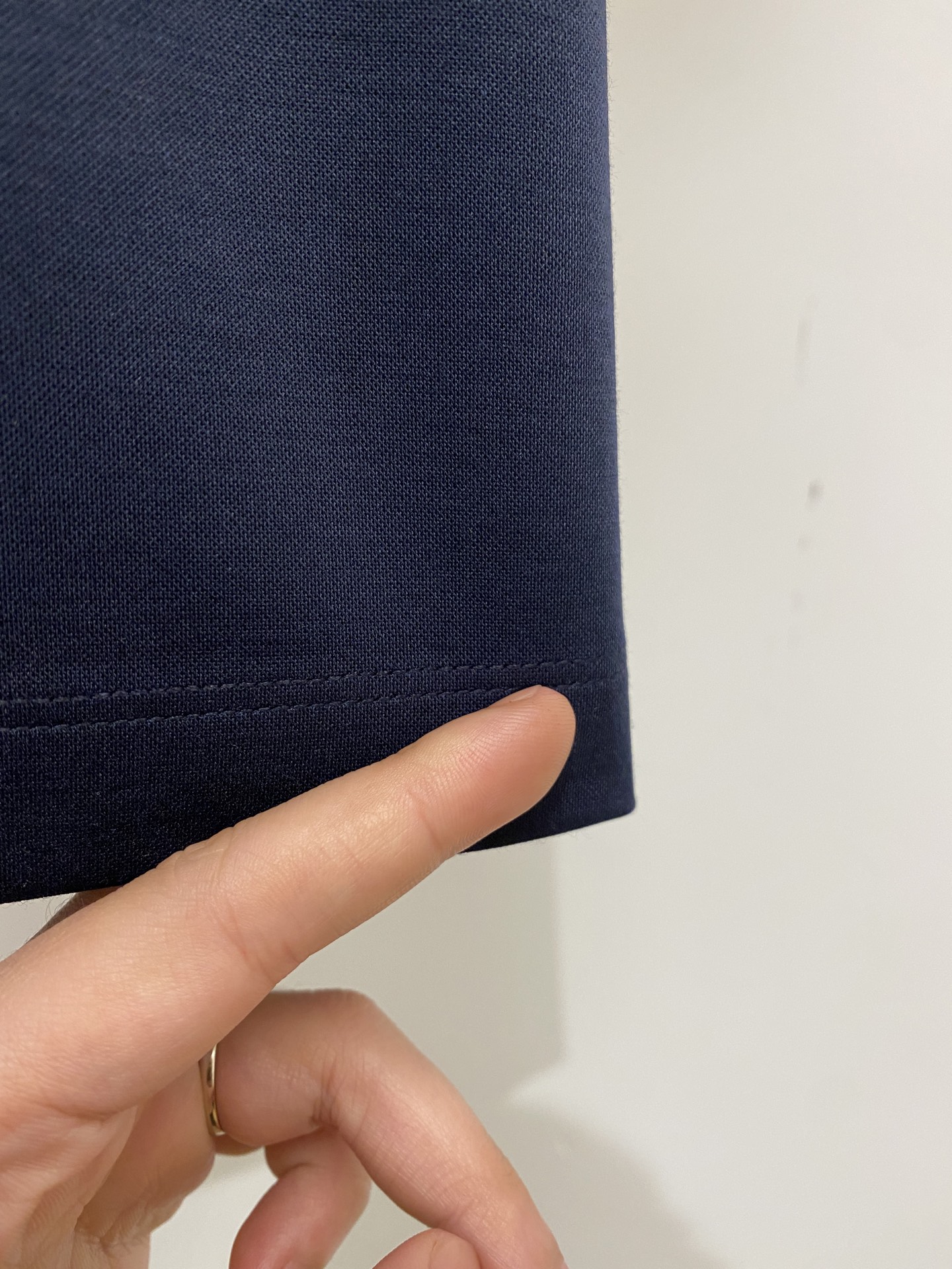 Brunello Cucinelli、2026新品短袖T恤，帅气时尚，胸前顶级刺绣印胶图案字母logo，