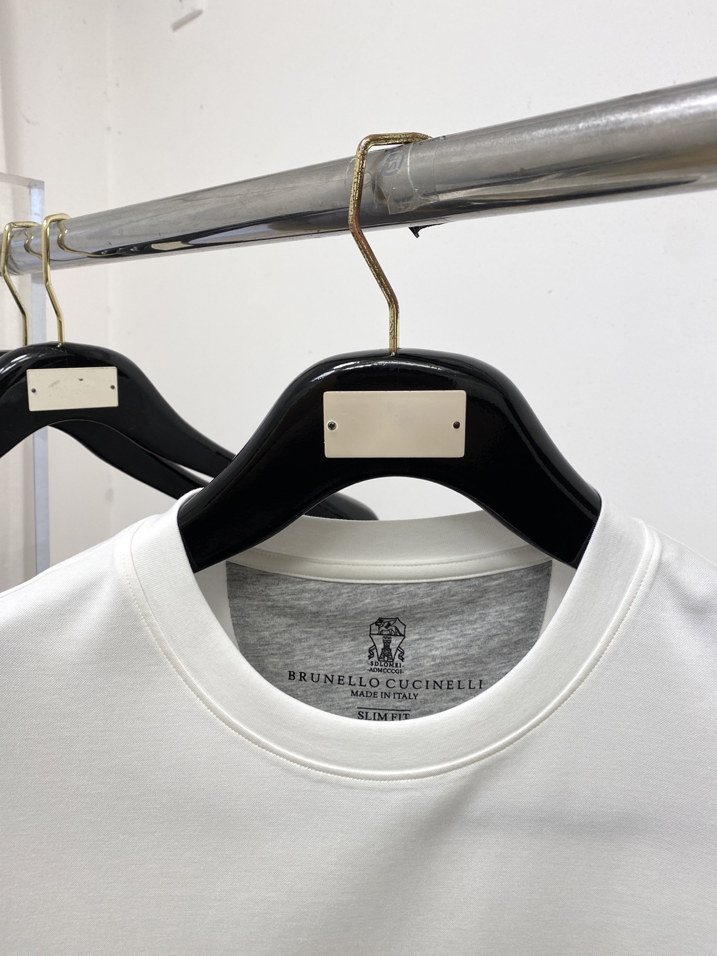 Brunello Cucinelli、2026新品短袖T恤，帅气时尚，胸前顶级刺绣印胶图案字母logo，