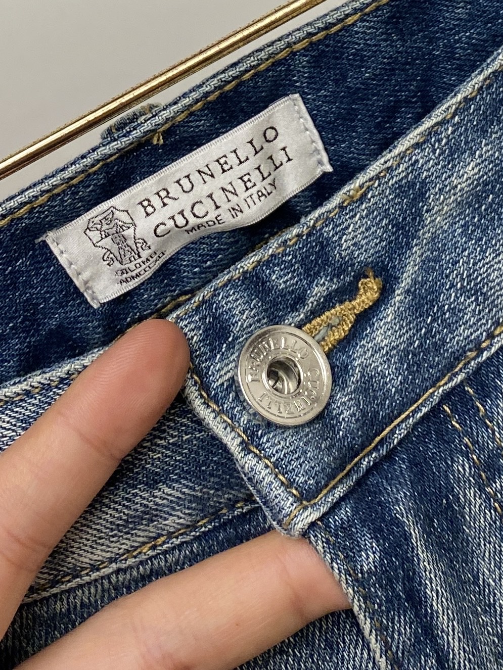 Brunello Cucinelli、2026最新品，专柜同步有售，原单狠货，水洗休闲牛仔裤，进口原版水