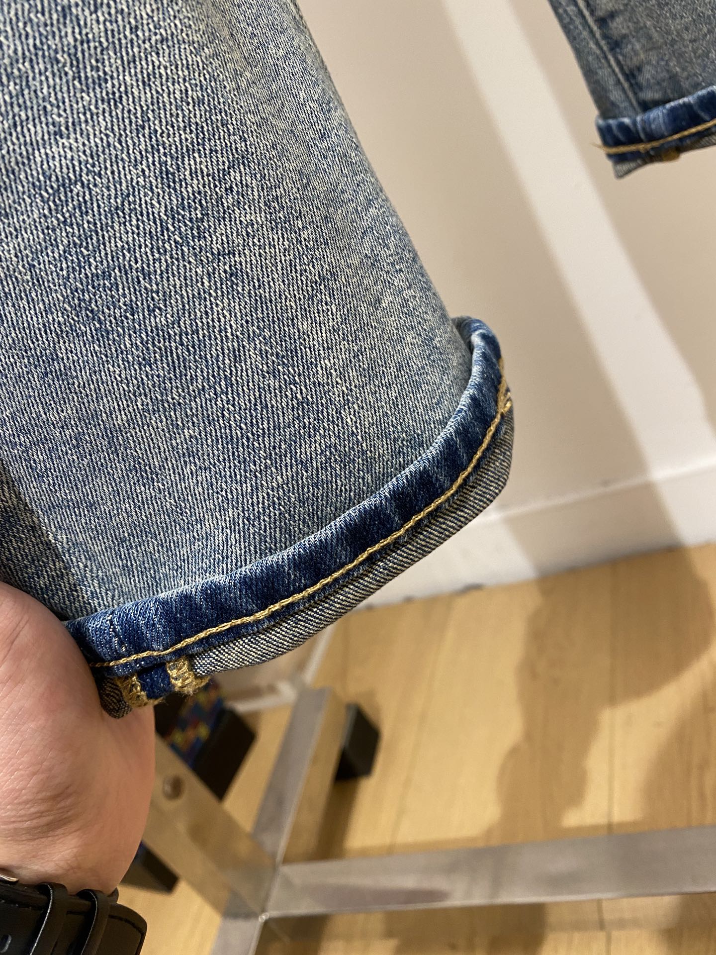 Brunello Cucinelli、2026最新品，专柜同步有售，原单狠货，水洗休闲牛仔裤，进口原版水