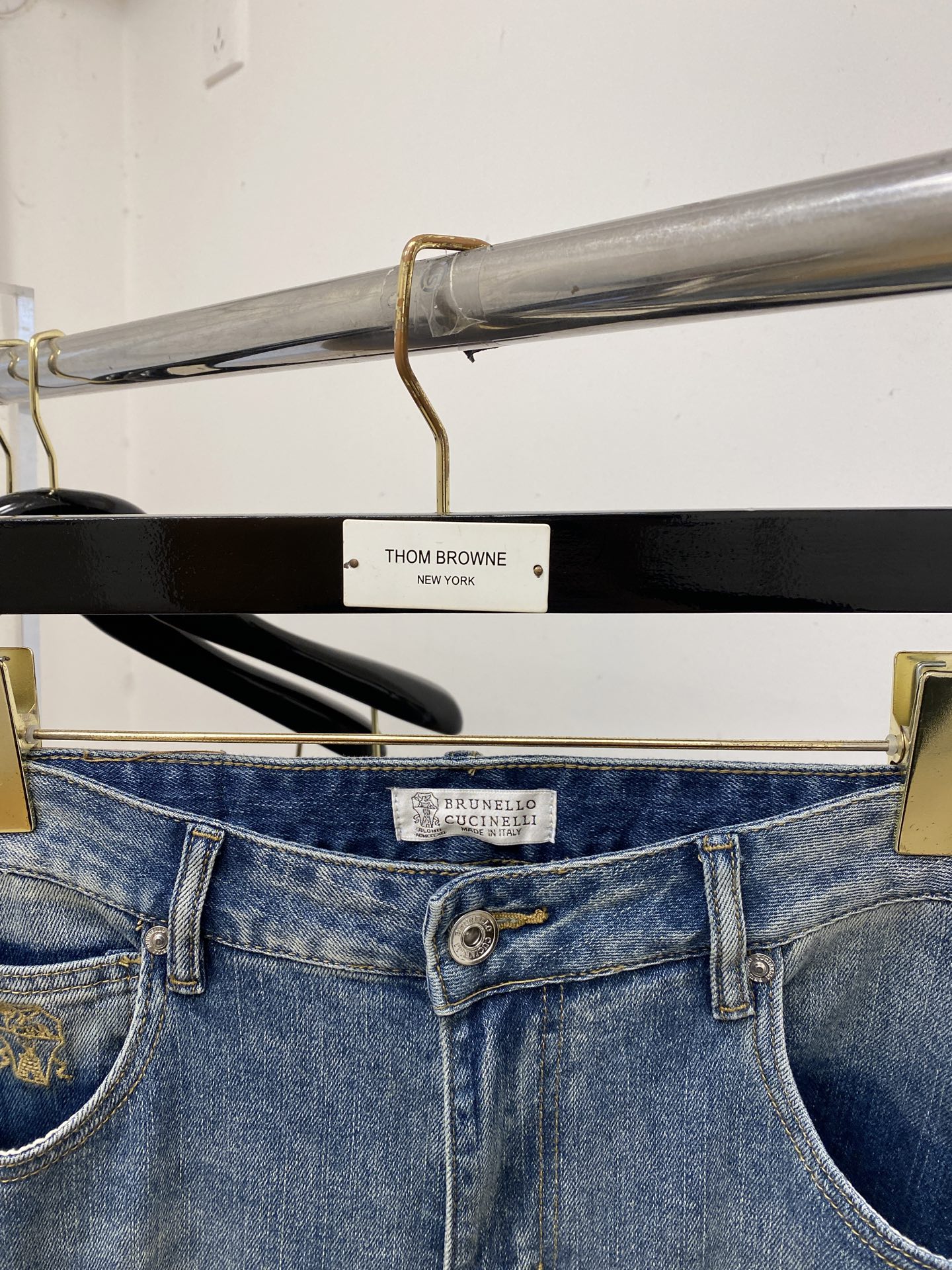 Brunello Cucinelli、2026最新品，专柜同步有售，原单狠货，水洗休闲牛仔裤，进口原版水