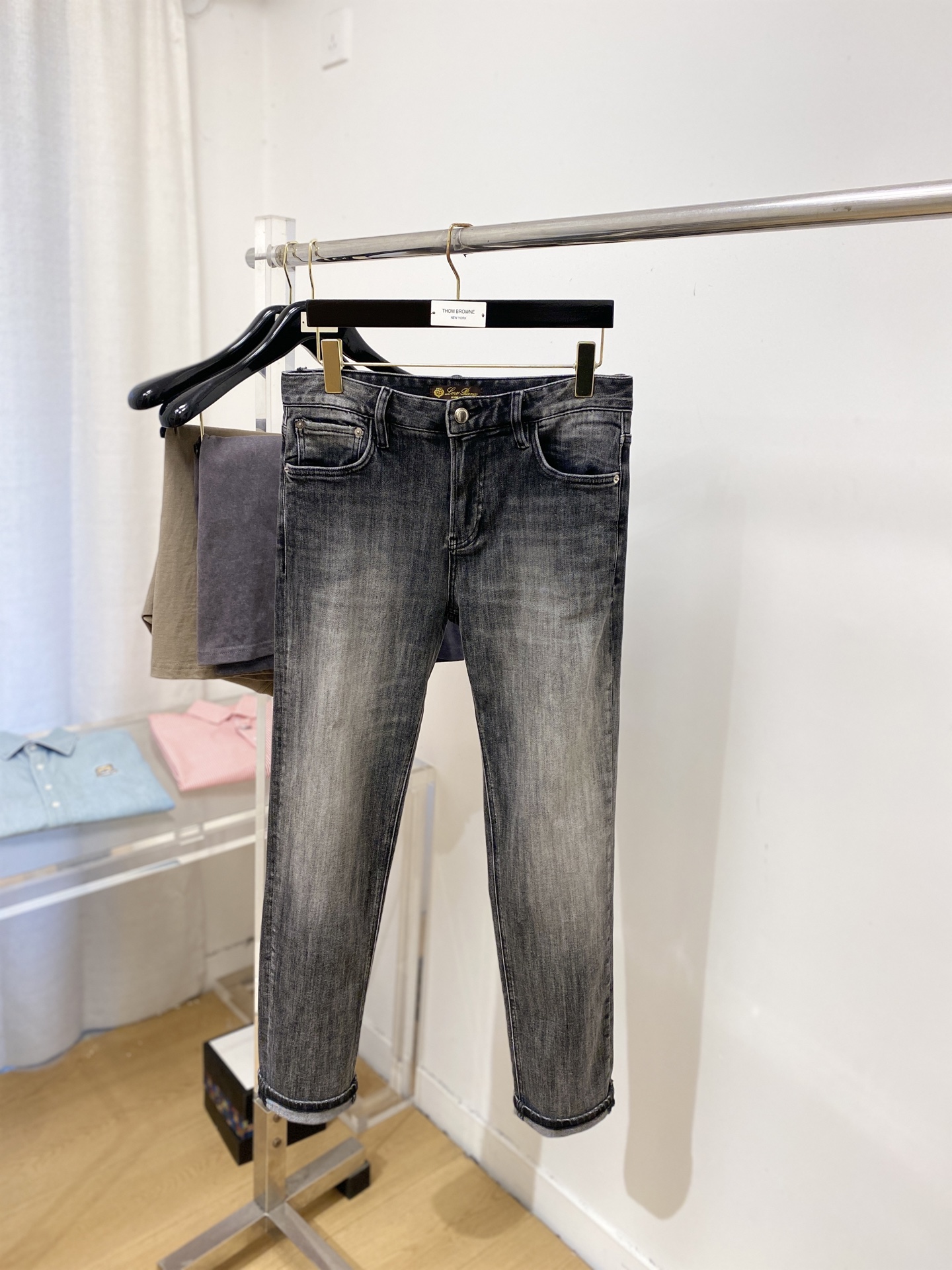 Loro Piana、2026最新品，专柜同步有售，原单狠货，水洗休闲牛仔裤，进口原版水洗弹力面料，舒适