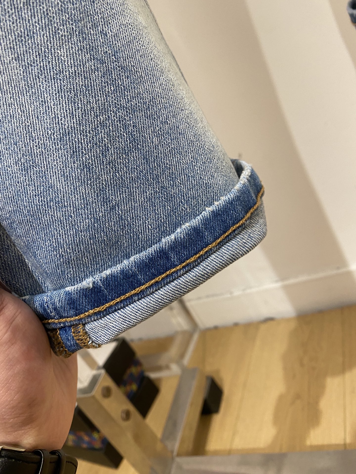 Loro Piana、2026最新品，专柜同步有售，原单狠货，水洗休闲牛仔裤，进口原版水洗弹力面料，舒适