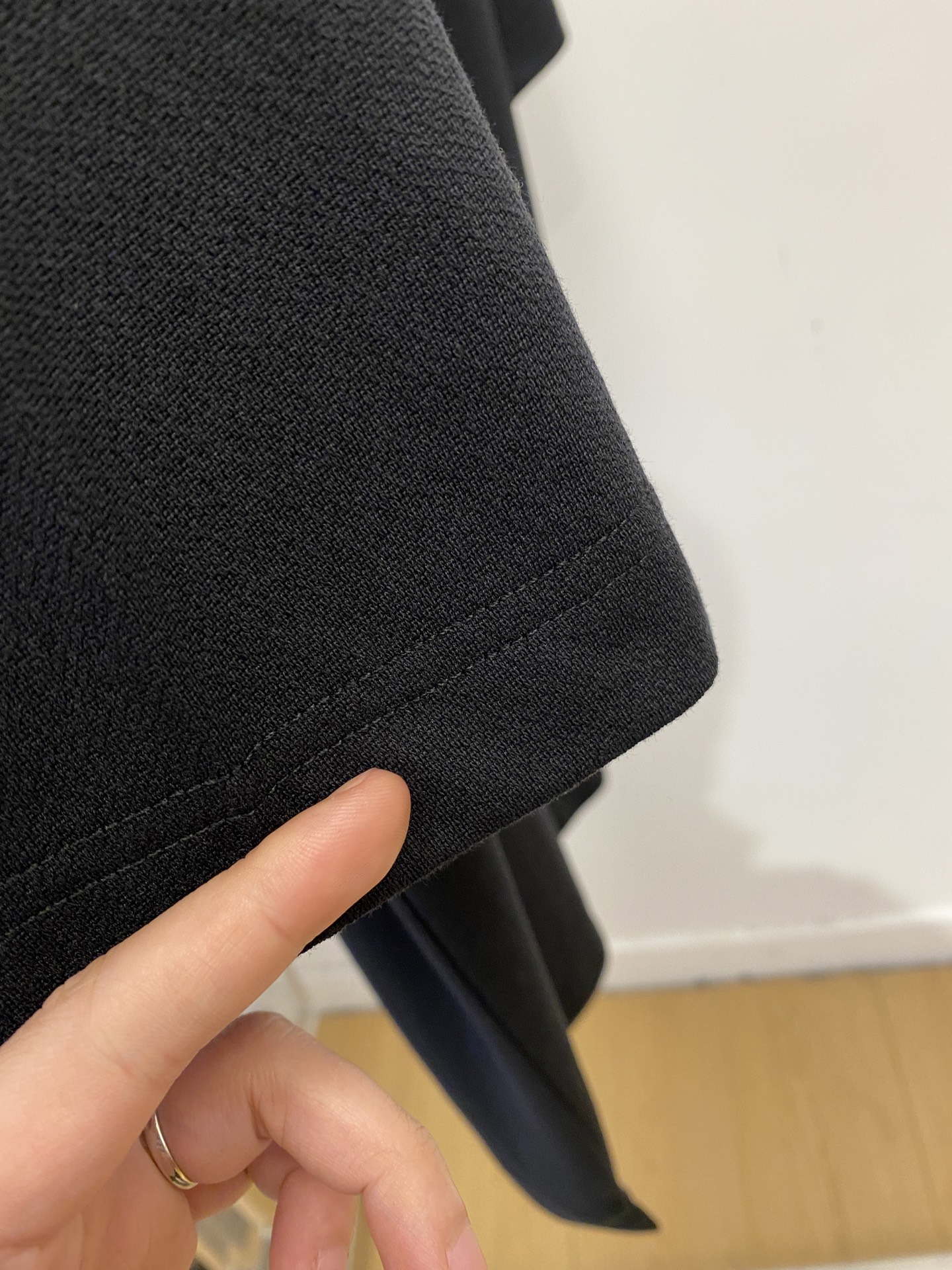Y-3、2026新品短袖T恤，帅气时尚，胸前顶级印花字母logo，简约百搭款。面料棉 不仅挺括，保持潮流